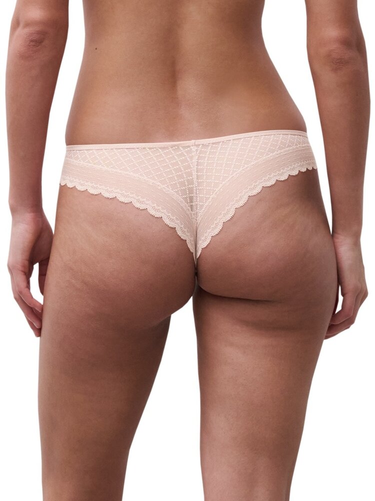 Chantelle Norah Chic Thong Panty - Rose (0RG)