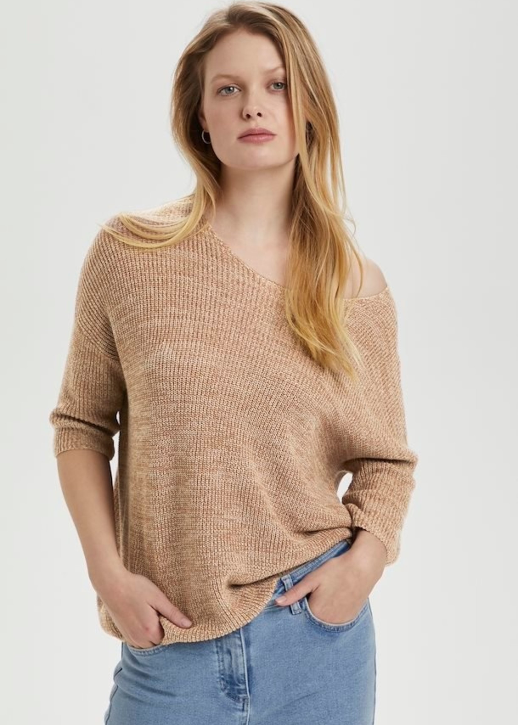 Soaked in Luxury Tuesday Cotton Pullover
