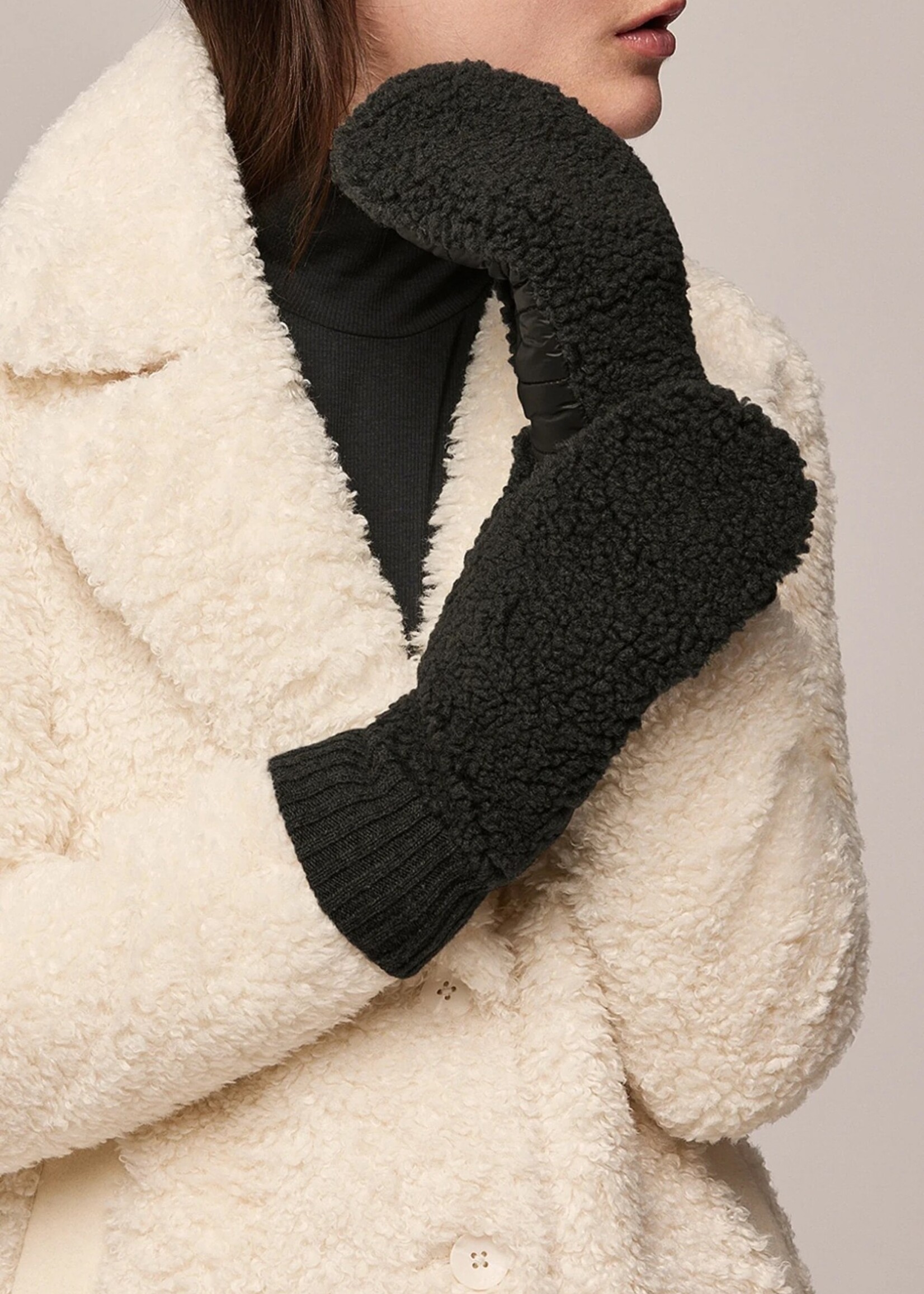 ALINA Sustainable Faux Sherpa Puffer Mittens - Evelyn Lane Clothing Co.