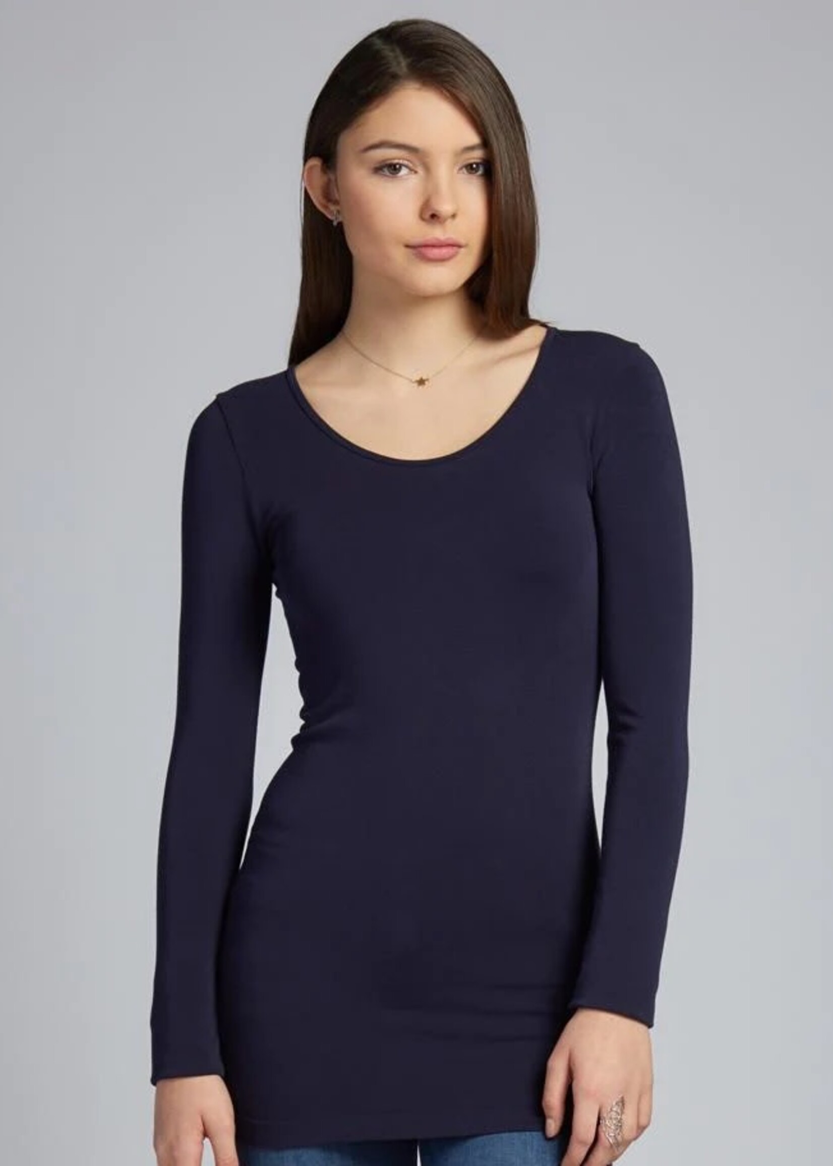 C'EST MOI Bamboo Long Sleeve V Neck Bodysuit - NEW! – Bella Women's  Consignment Boutique