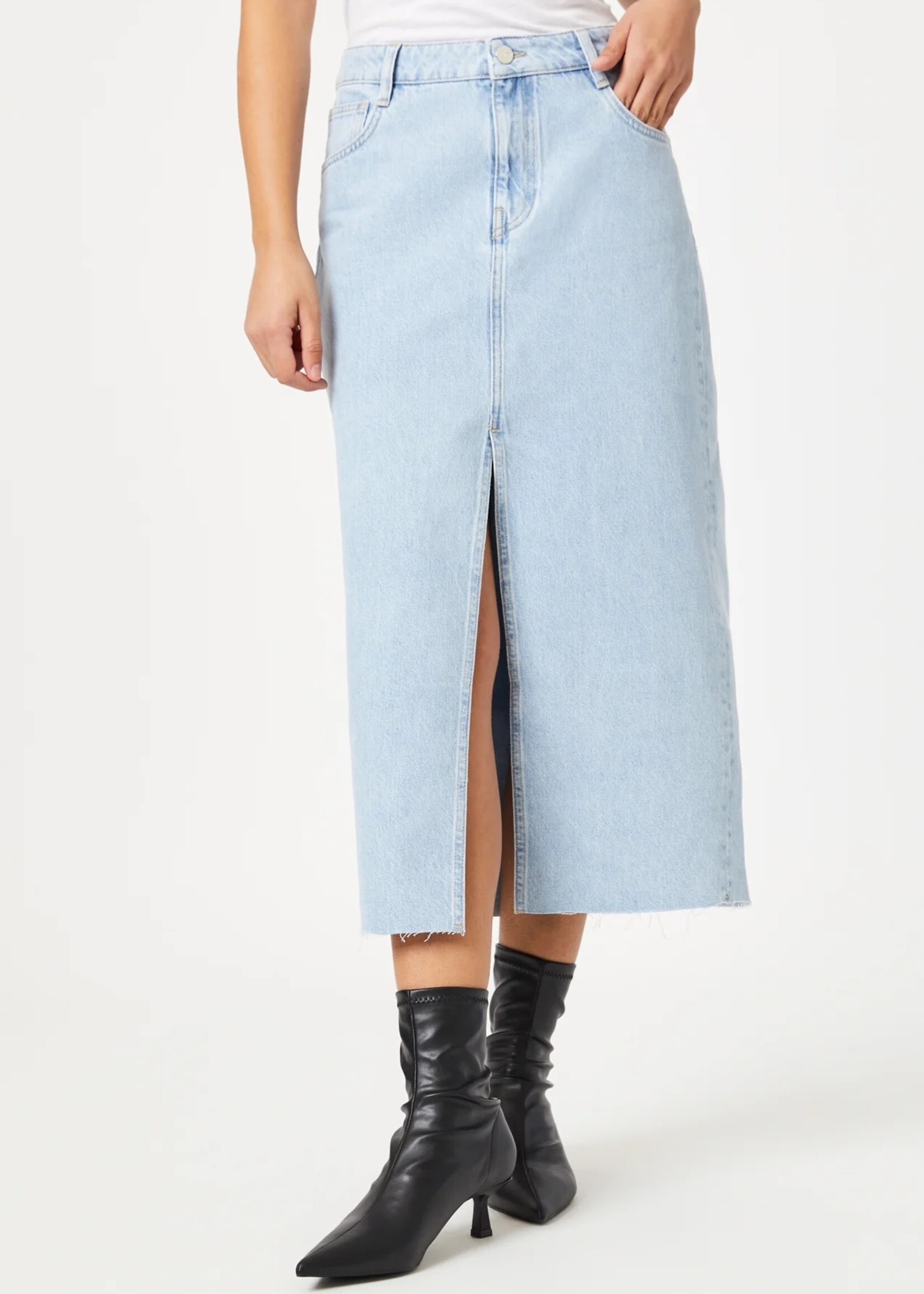 Marin Denim Skirt - Evelyn Lane Clothing Co.