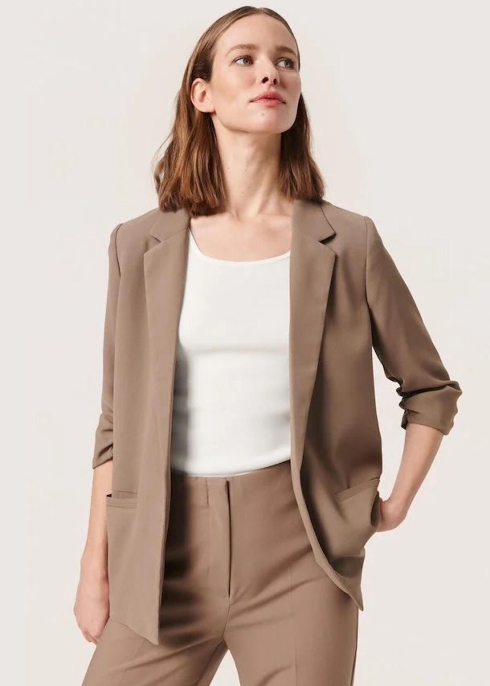 Soaked in Luxury Shirley Short Sleeve Blazer