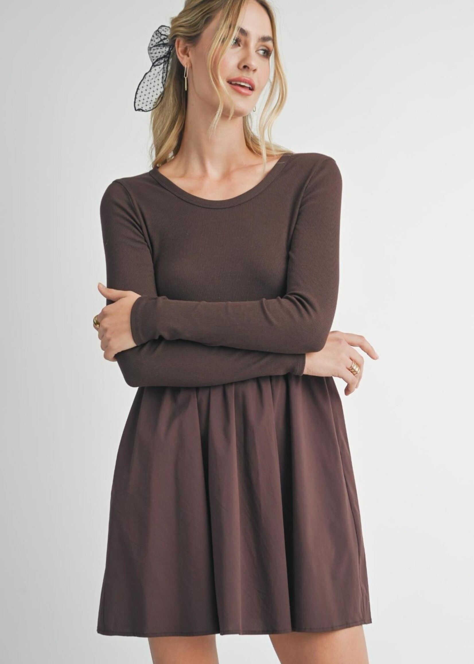 Sadie & Sage Motions Knit Contrast Poplin Dress