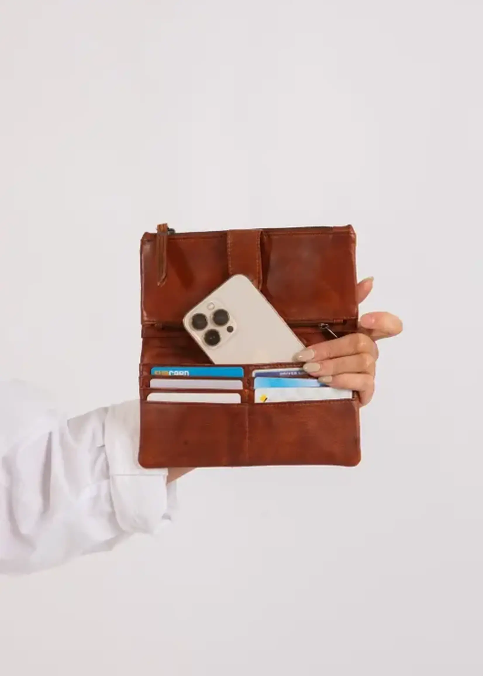 Greenwood Leather Goods Cyndy Leather Wallet