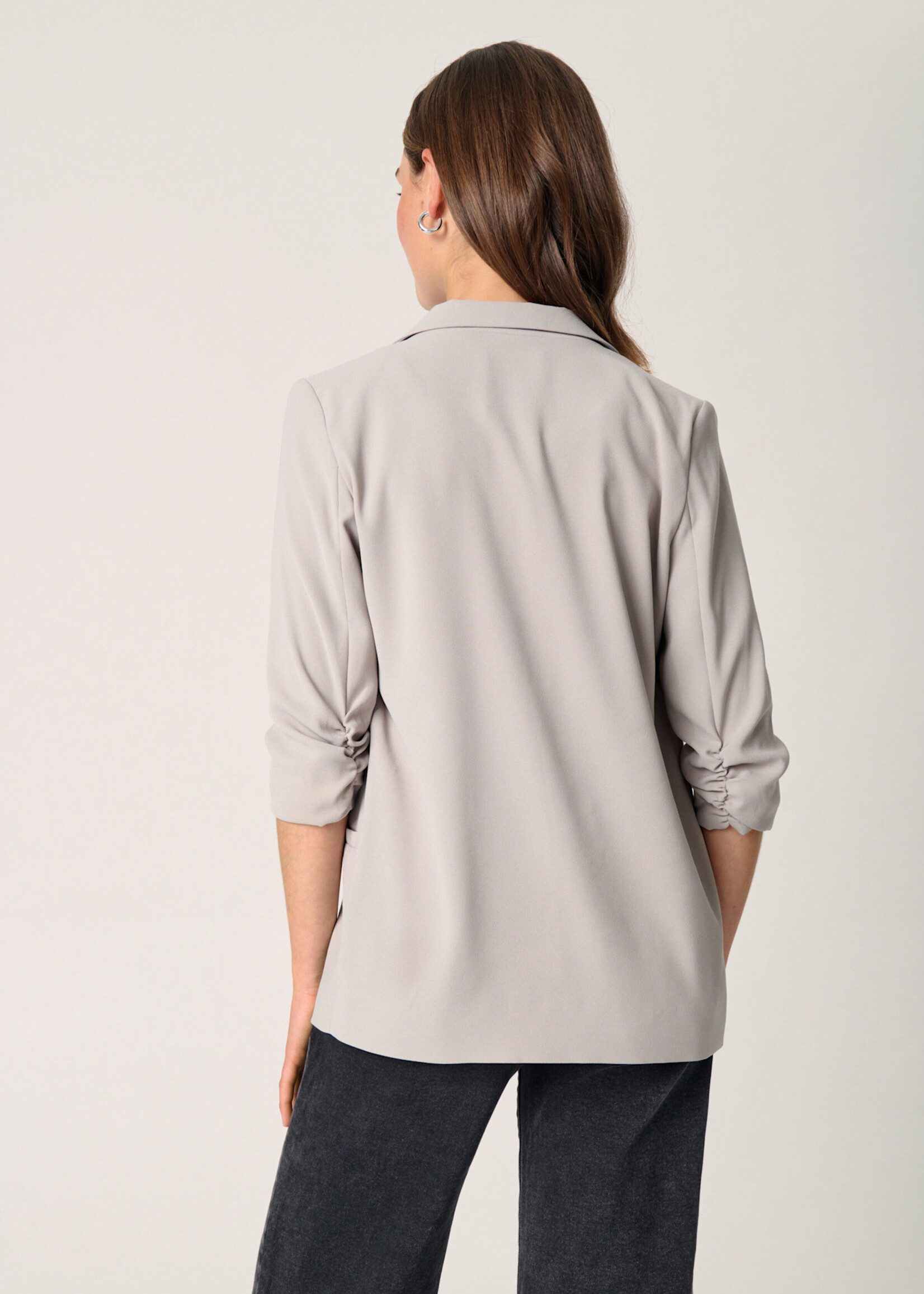 Soaked in Luxury Shirley Short-Sleeve Blazer