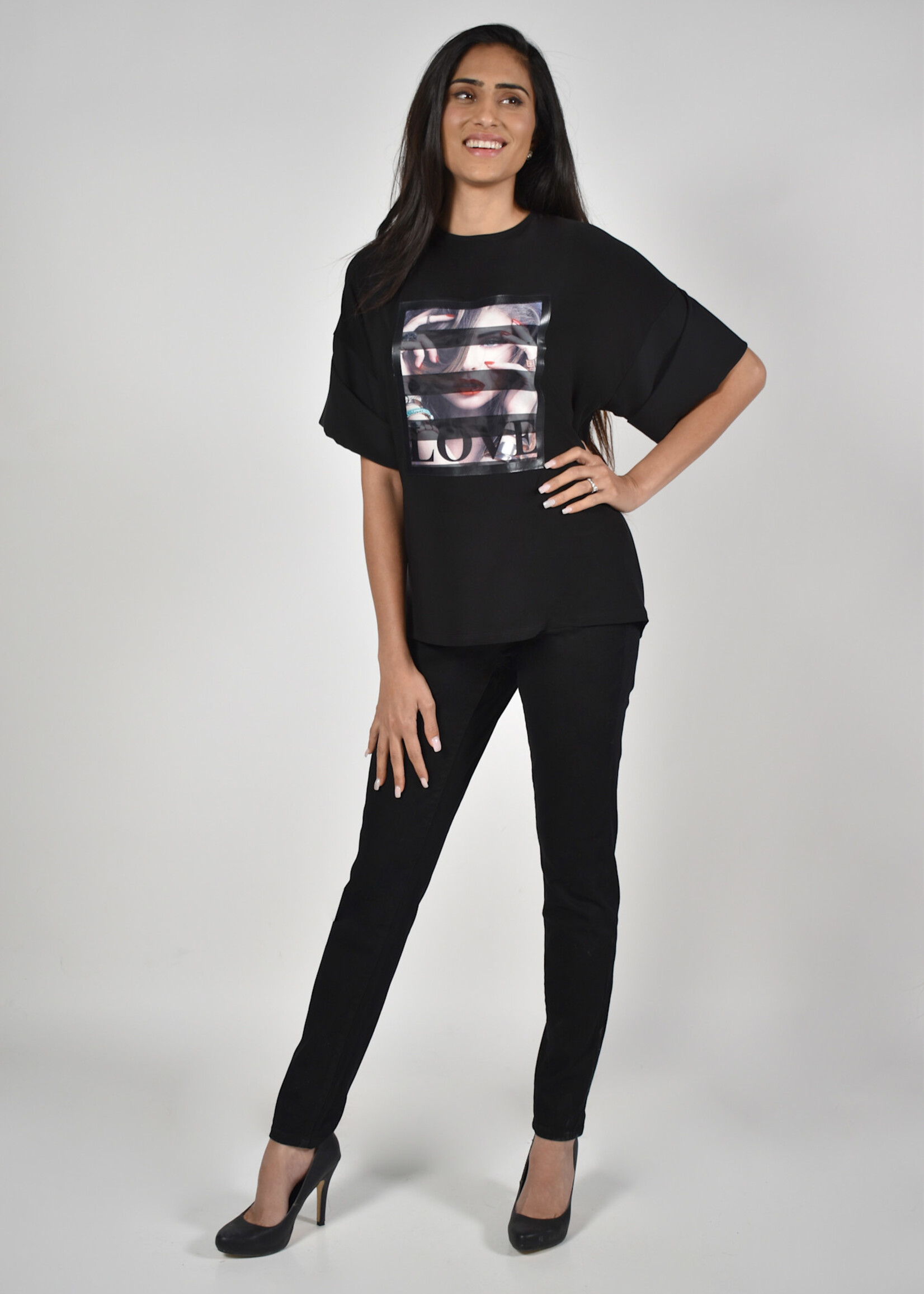 Frank Lyman Denim Jean Slim Straight Leg