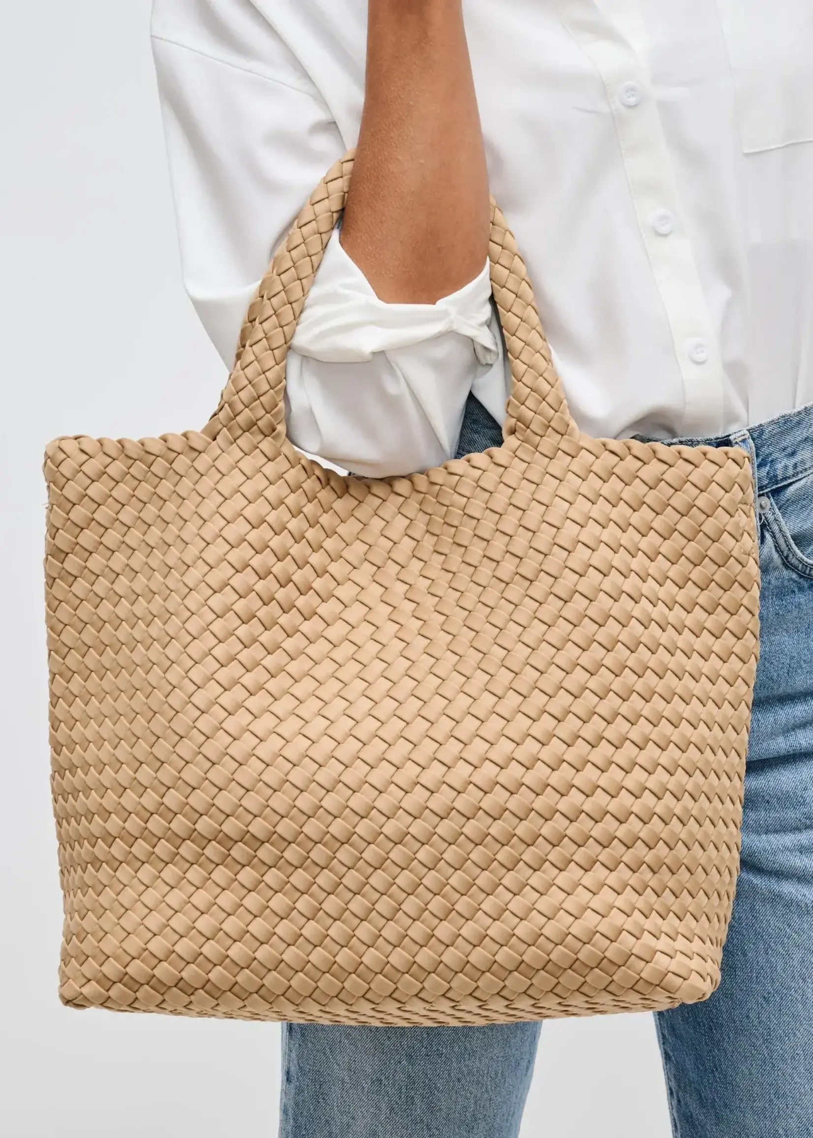 Sol and Selene SKY'S THE LIMIT MEDIUM TOTE