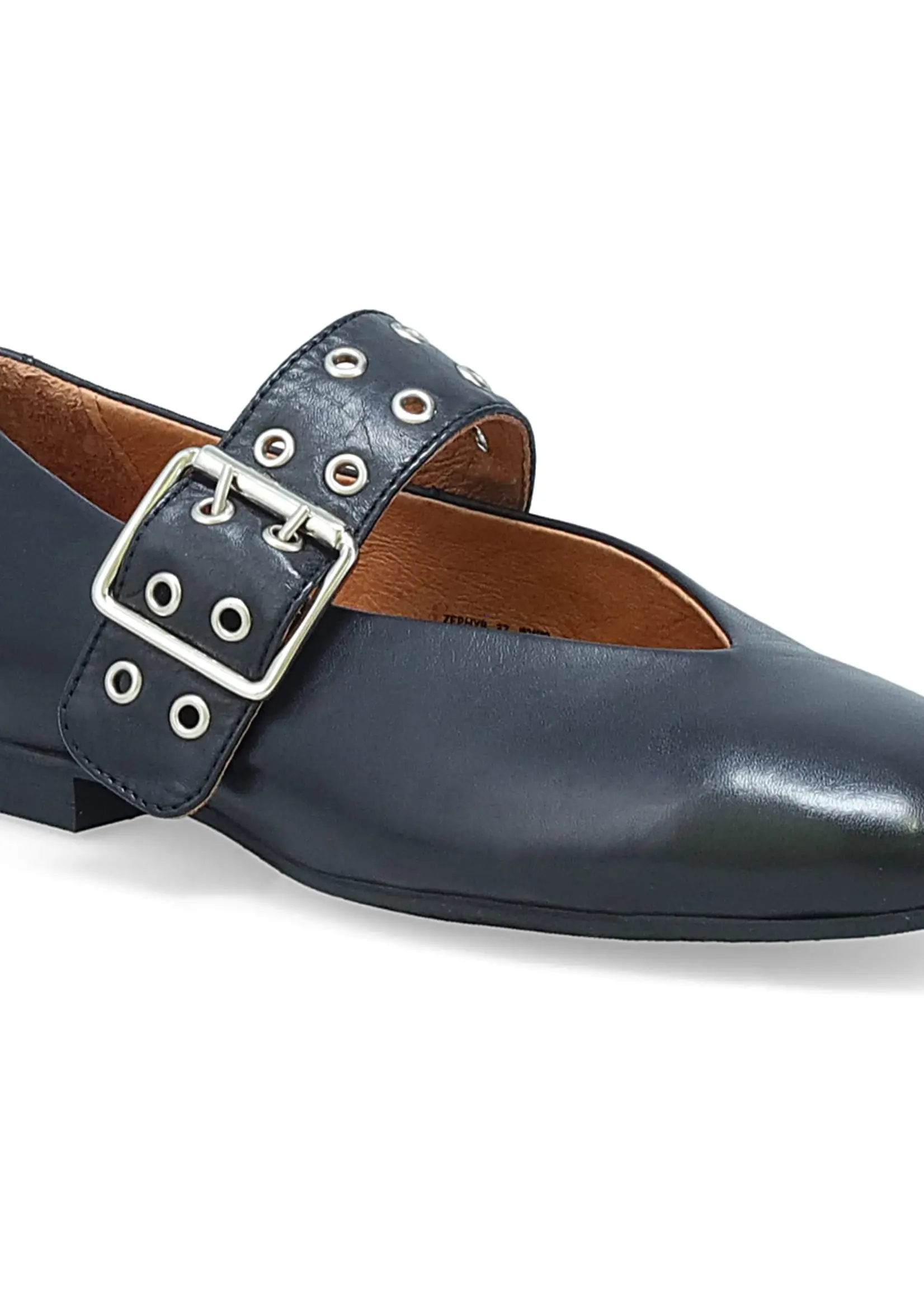 Miz Mooz Zephyr Flats