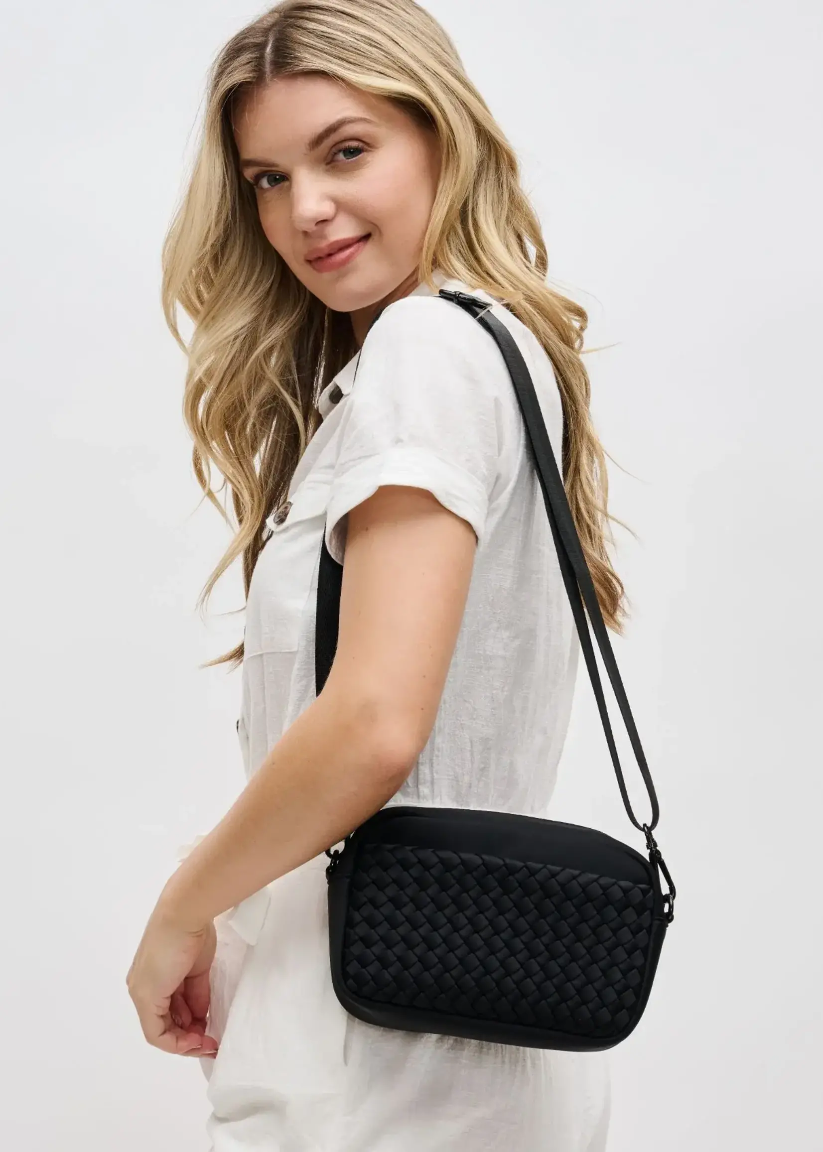 Sol and Selene INSPIRATION WOVEN CROSSBODY