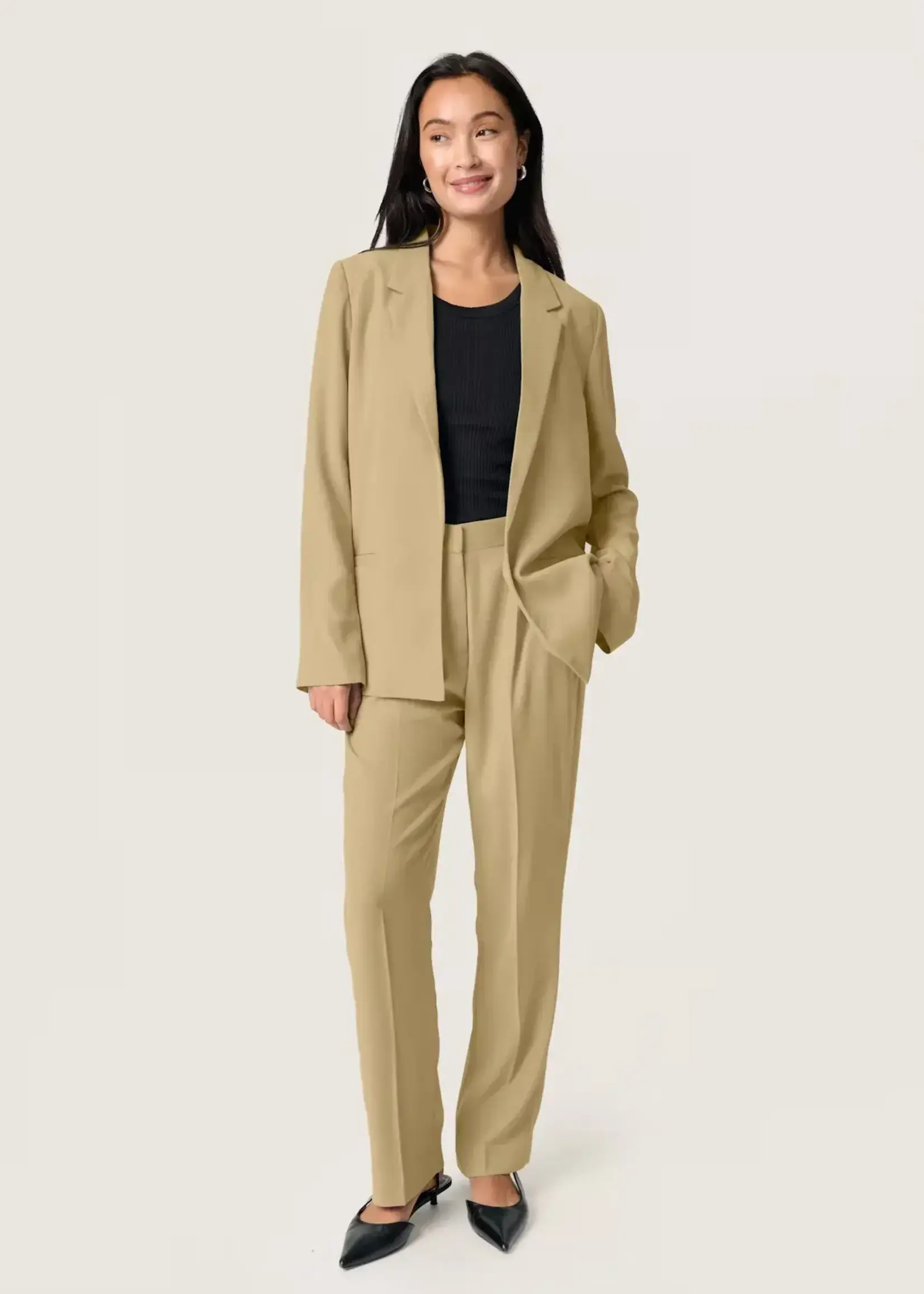 Soaked in Luxury Shirley Fold-Up Blazer