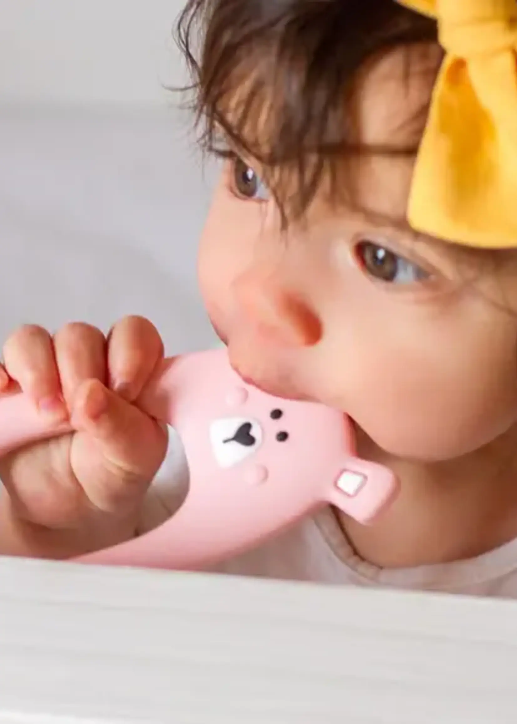 Little Cheeks BEAR Teether & Clip