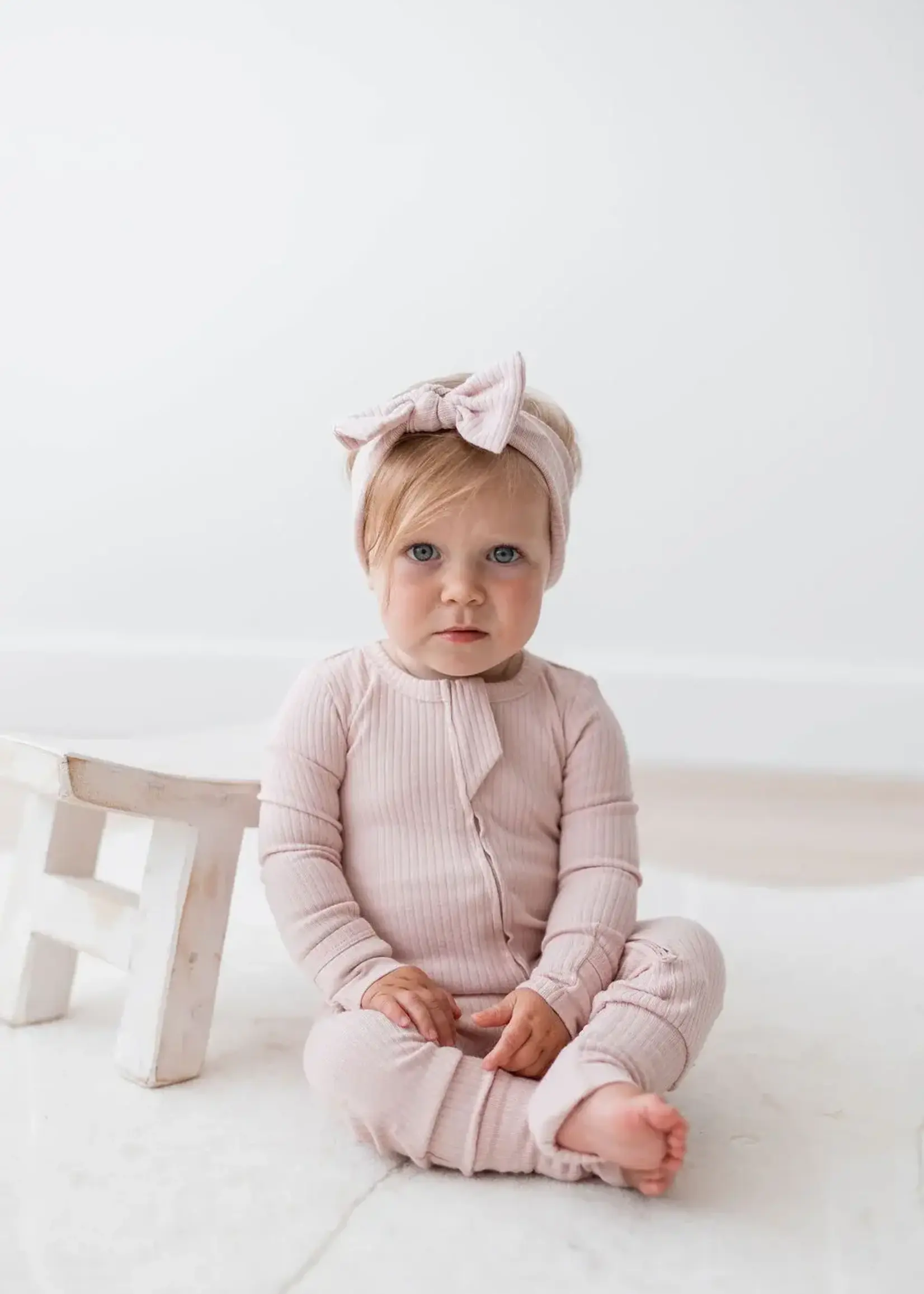 Mila & Co. Ribbed Headband