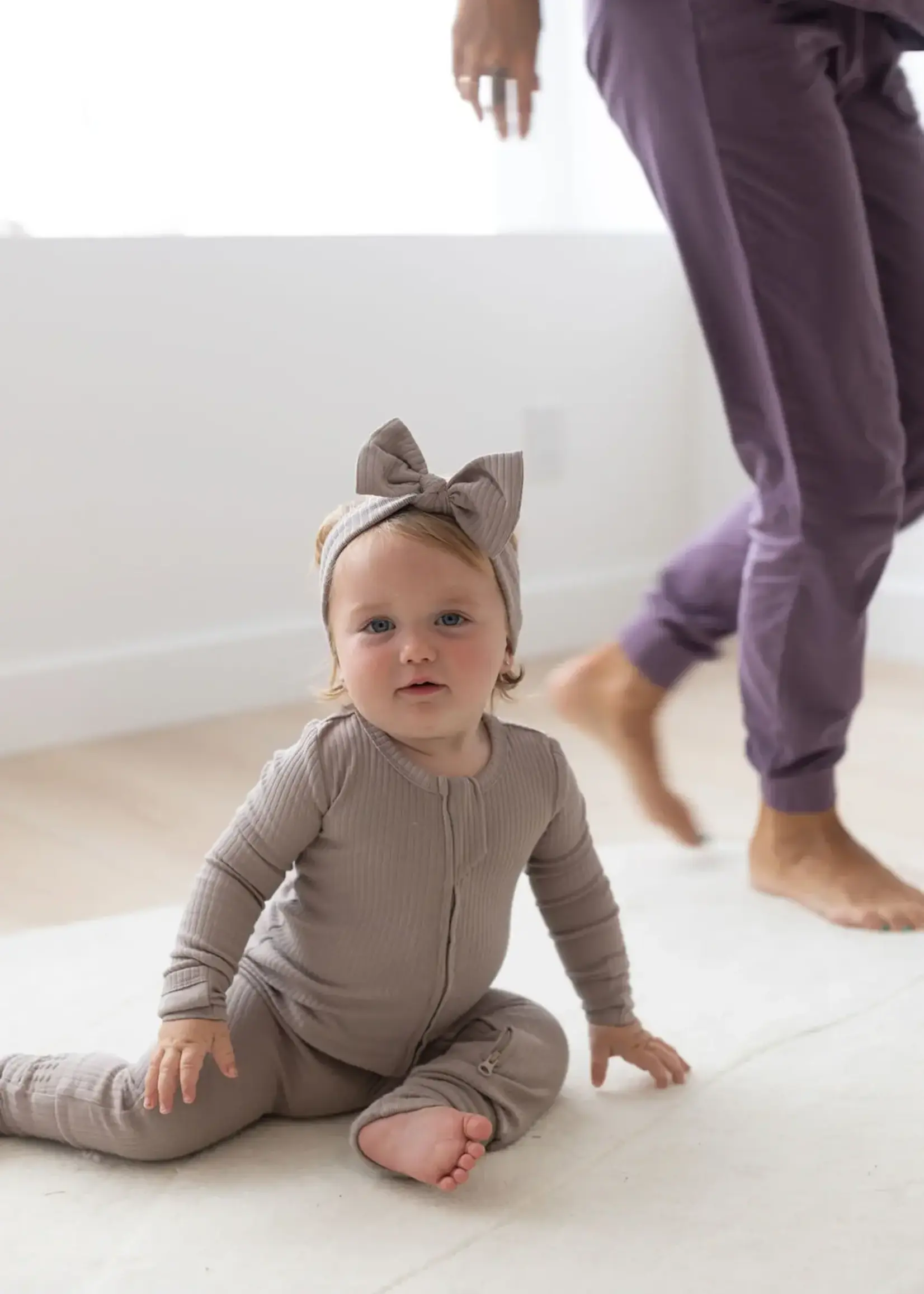 Mila & Co. Ribbed Headband