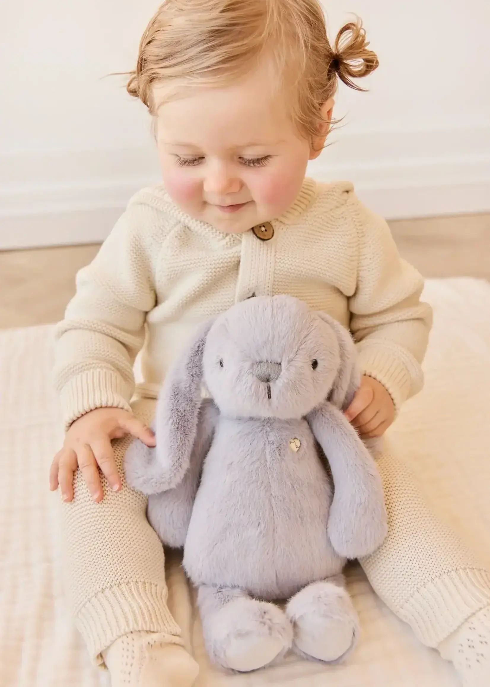 Snuggle Bunnies Plush Penelope the Bunny