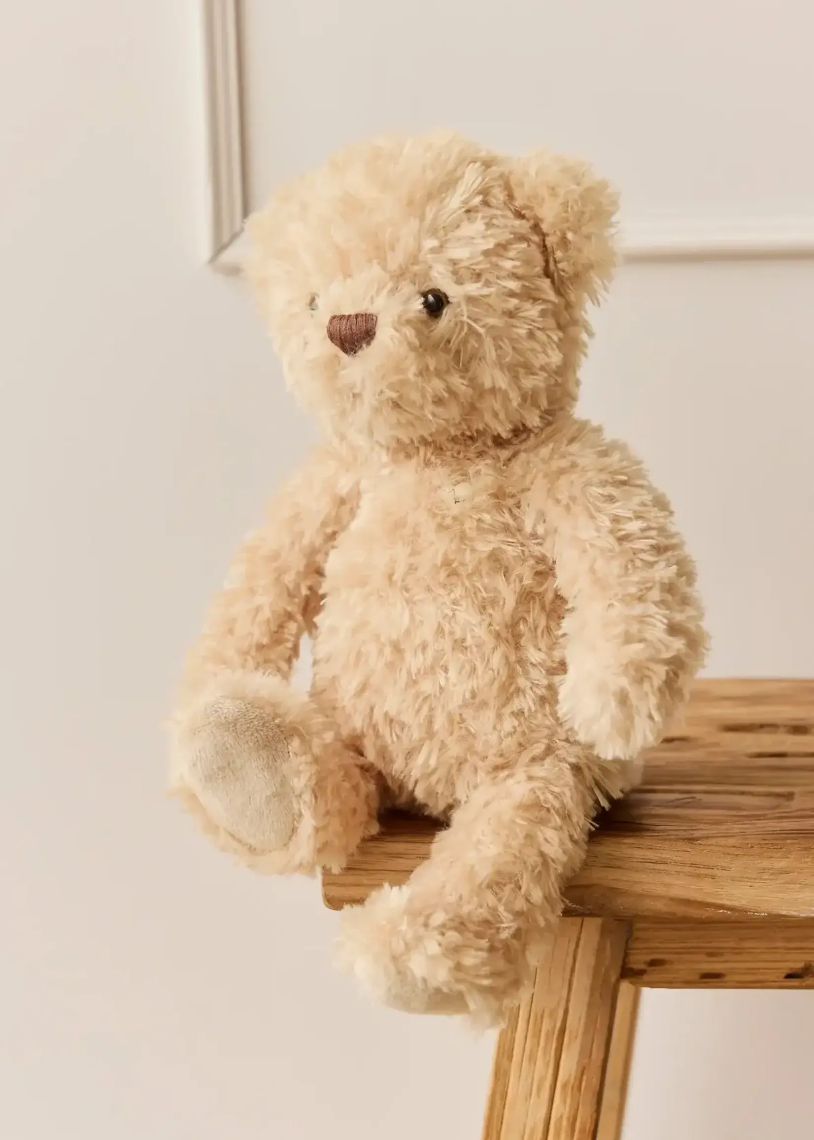 Snuggle Bunnies Plush Arthur the Bear