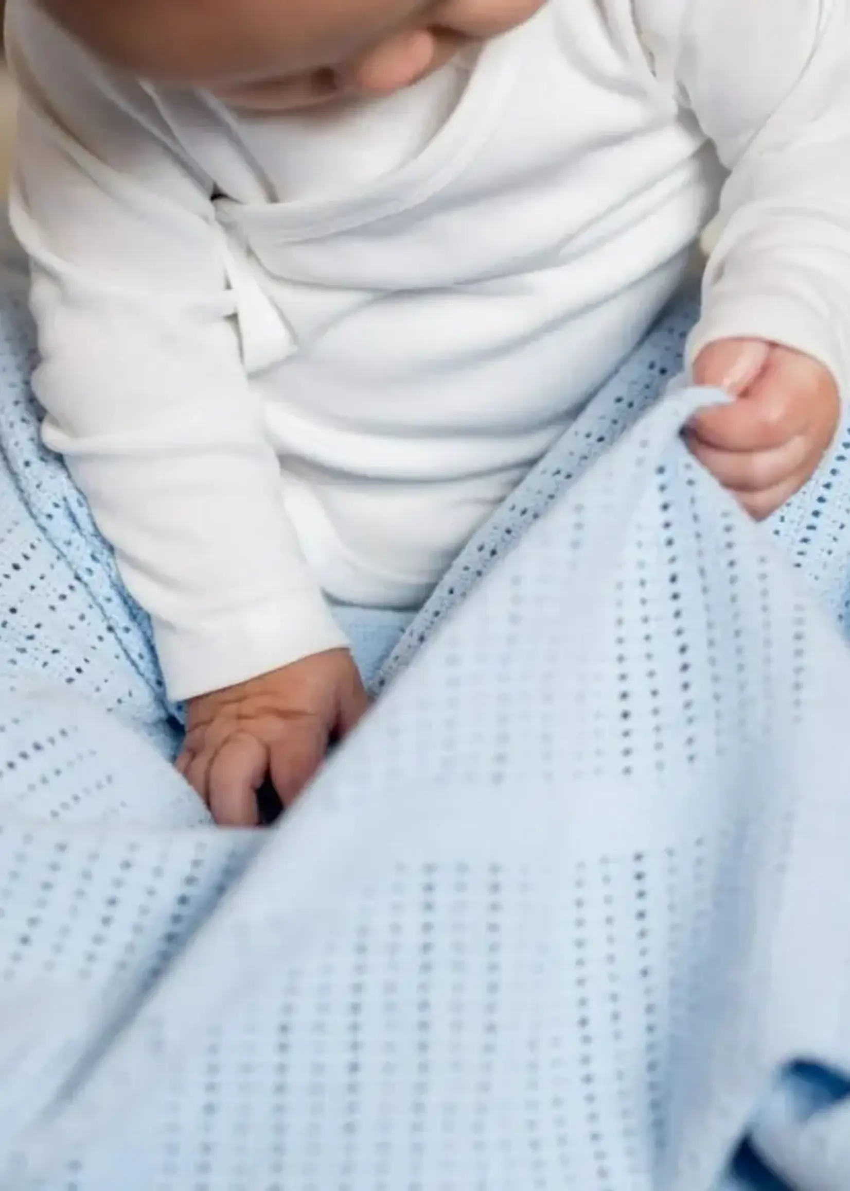 Lulujo Baby Cellular Baby Blanket