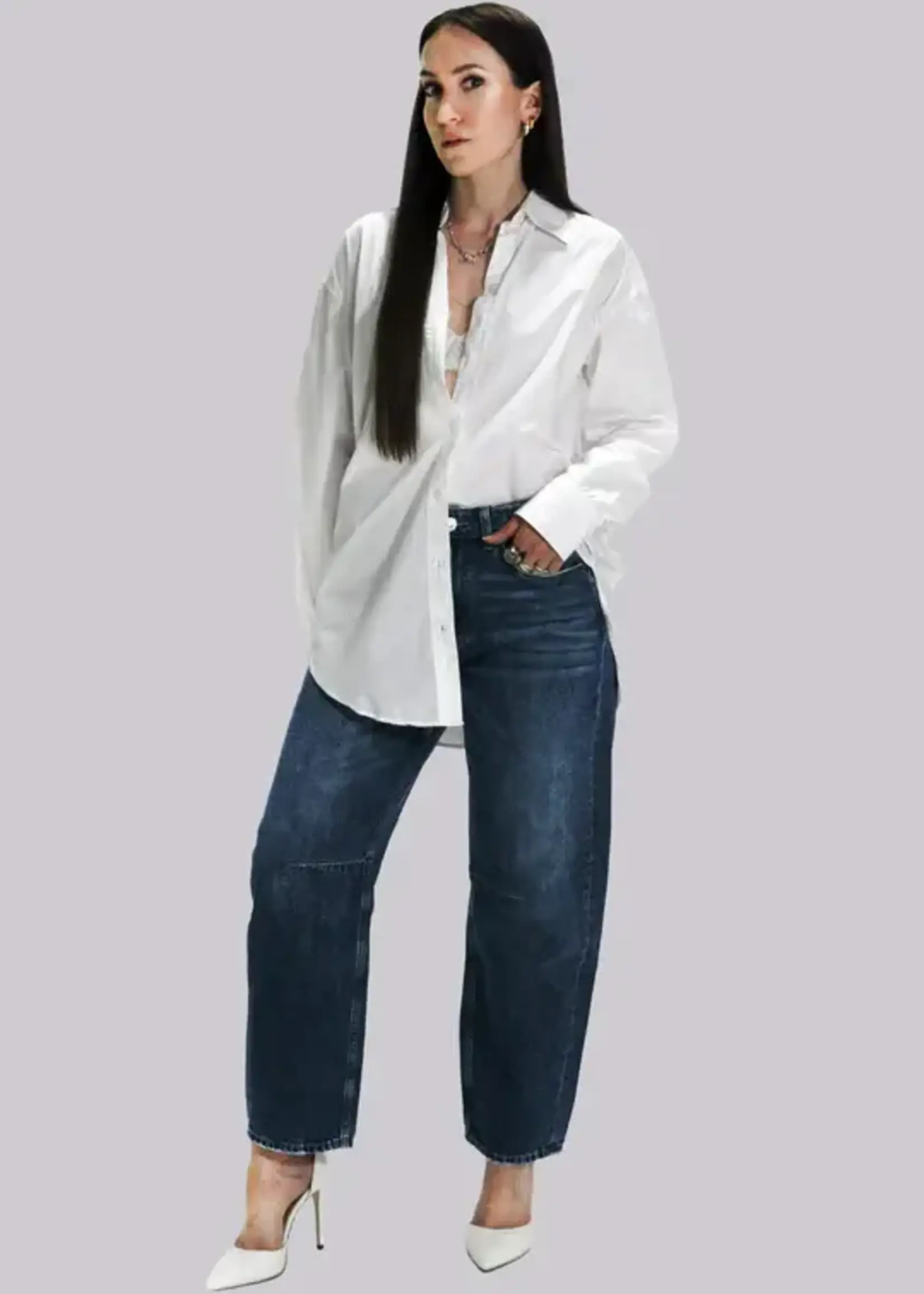 Guess Eco Barrel Mid-Rise Relaxed Jean