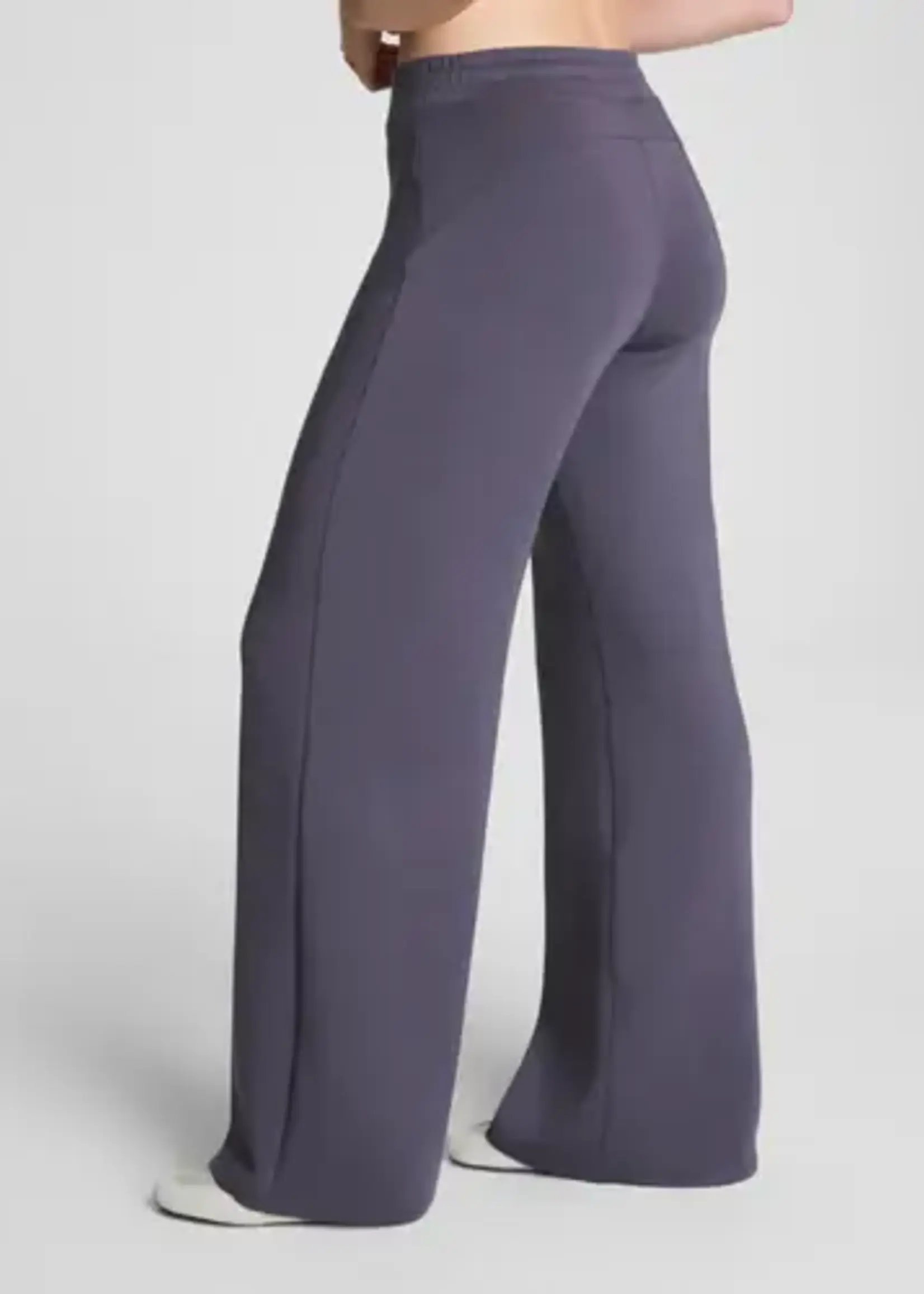 Storm AirEssentials Wide Leg Pant