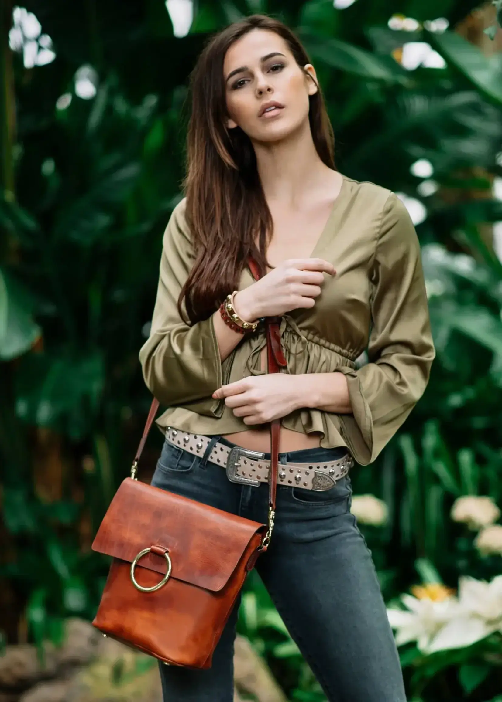 BRAVE Leather Virtue Brandy Bridle Crossbody