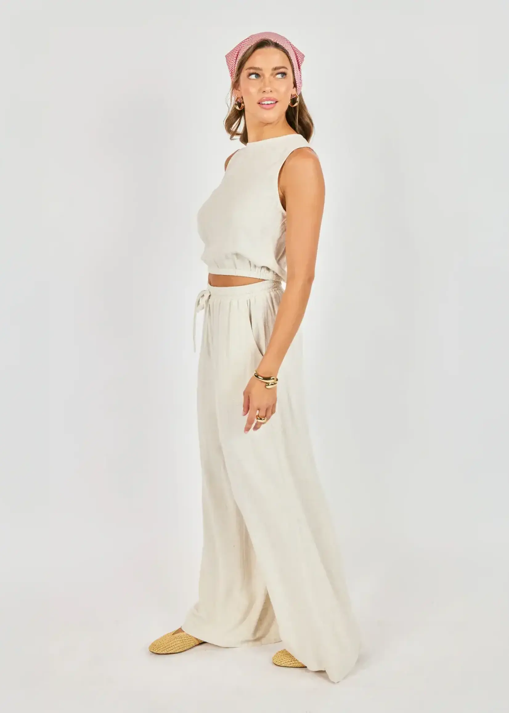 Sadie & Sage Sugarloaf Elastic Hem Top