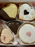 Something Sweet by Fadiah Valentine's Sweets Gift Box