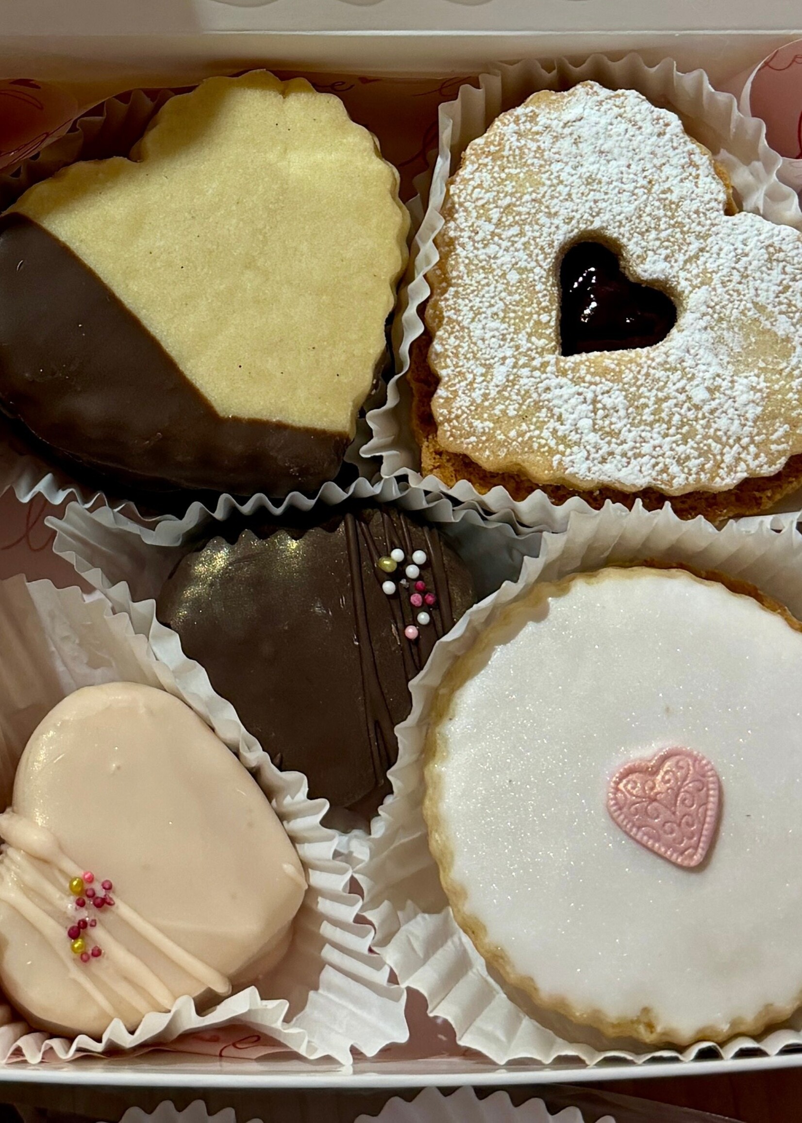 Something Sweet by Fadiah Valentine's Sweets Gift Box