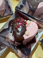Something Sweet by Fadiah Valentine's Chocolate Raspberry  Mini Cake