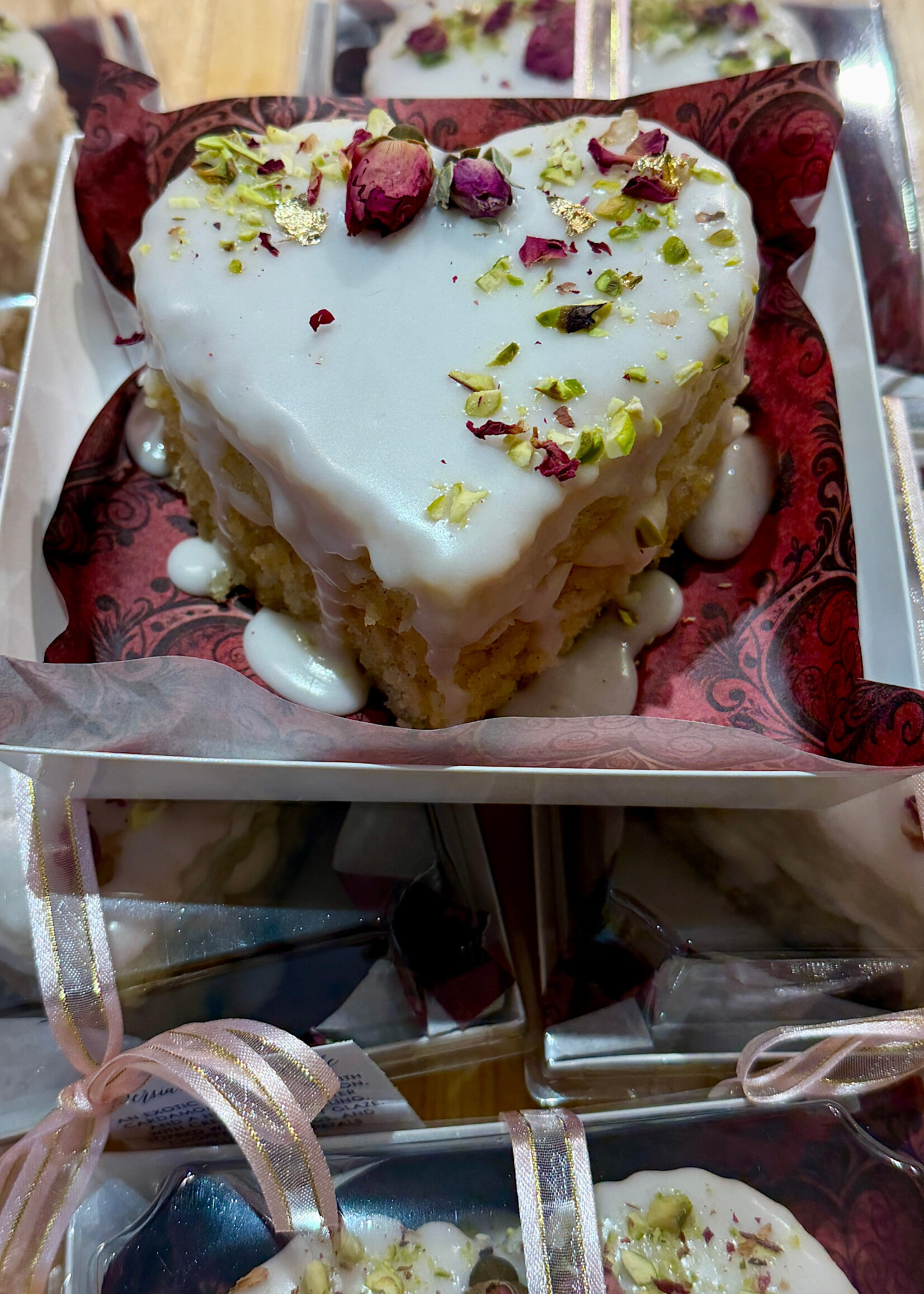 Something Sweet by Fadiah Valentine's Persian Love Mini Cake