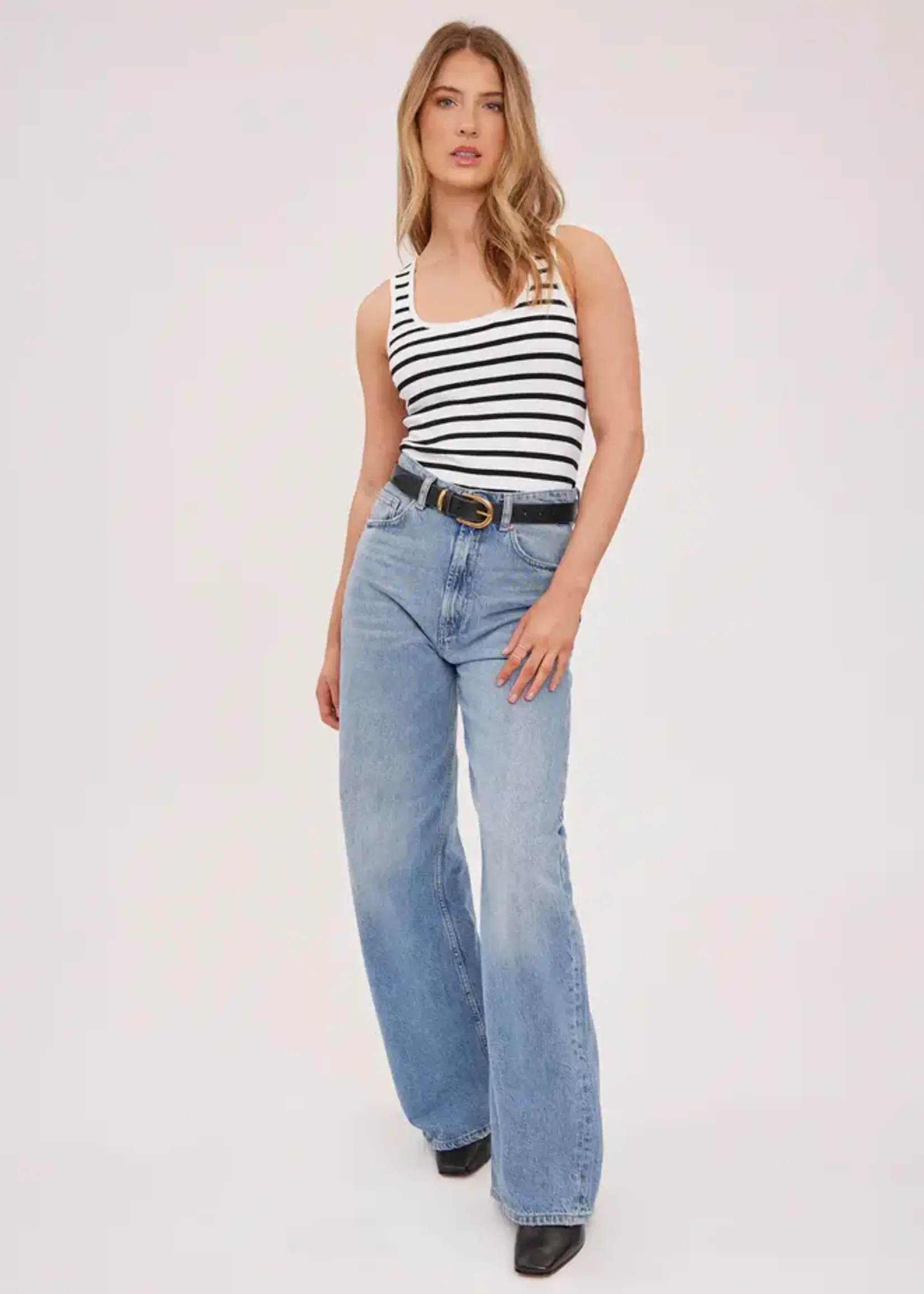 Gentle Fawn Sierra Tank