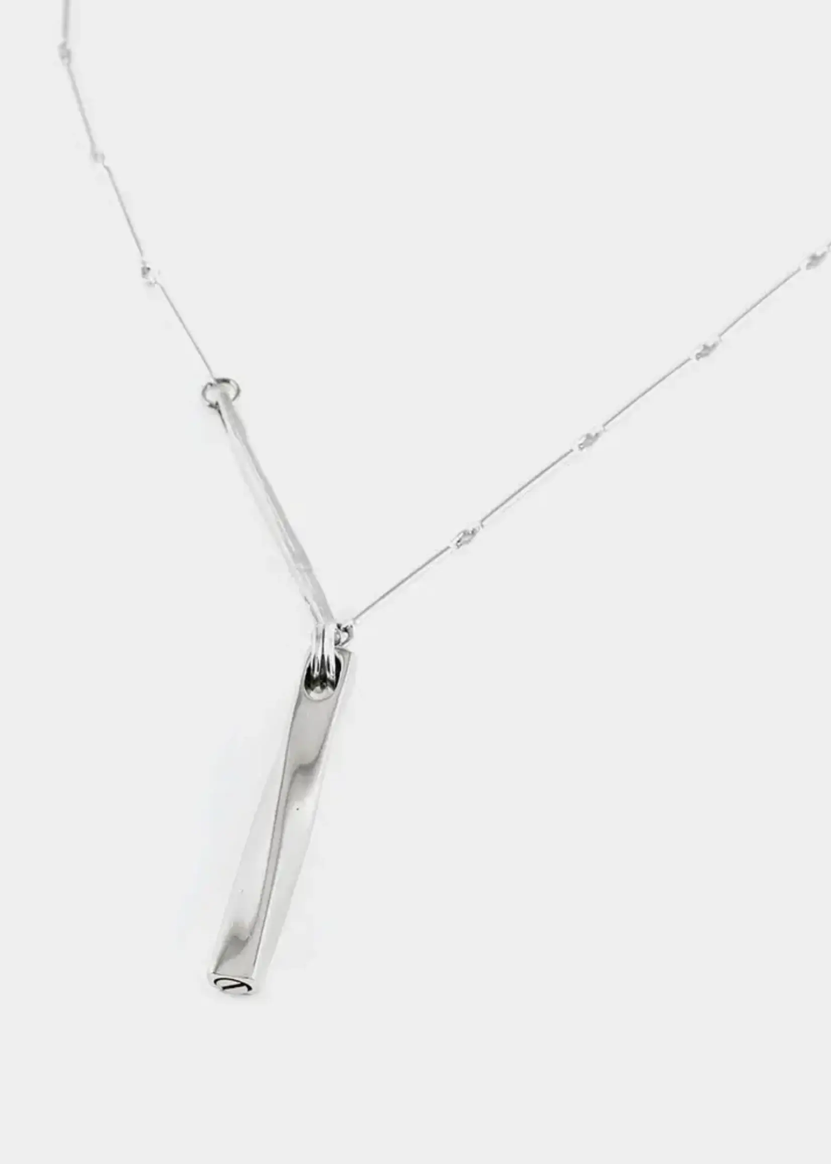 Anne-Marie Chagnon Requies Silver Necklace