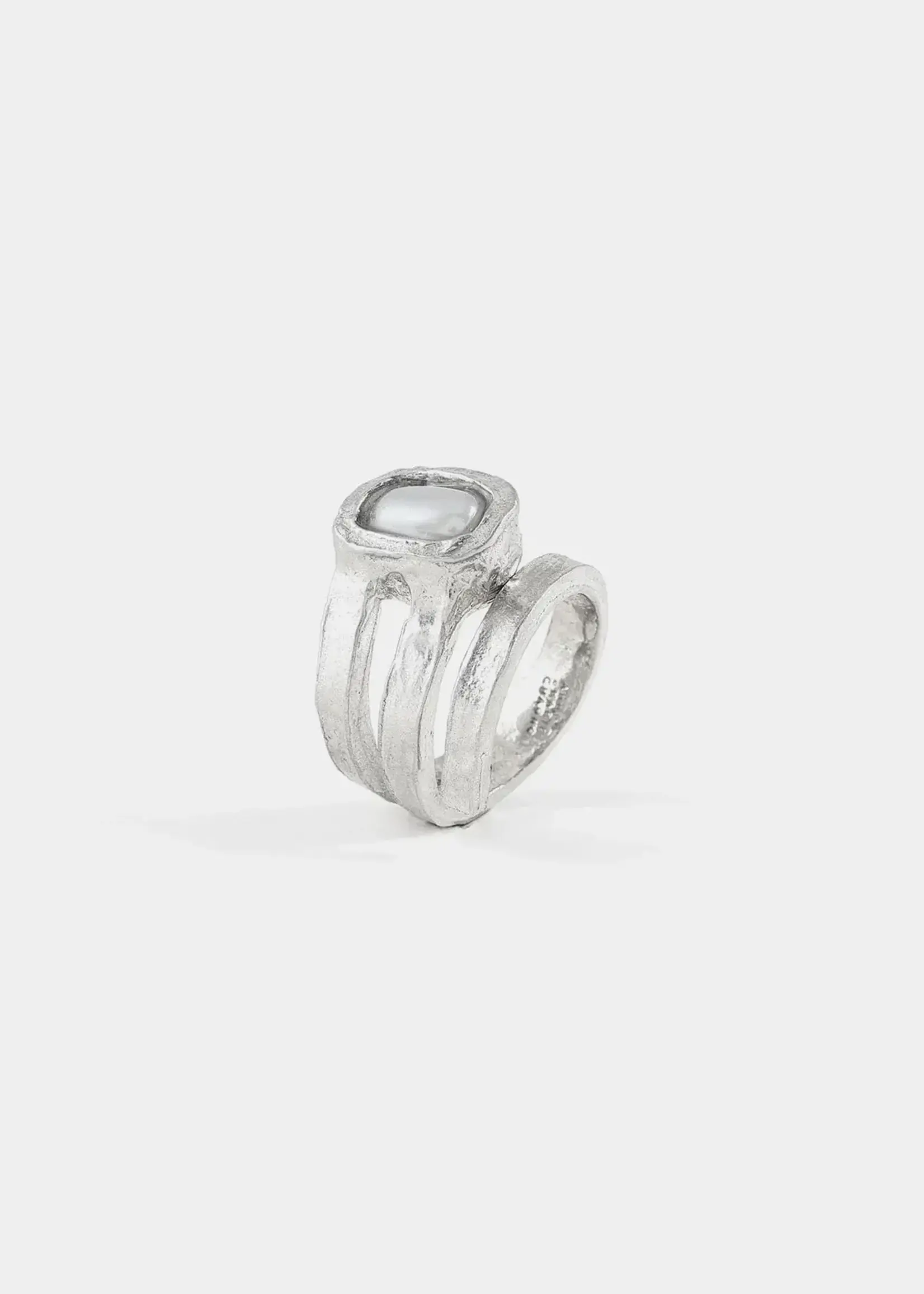 Anne-Marie Chagnon Como Silver Ring