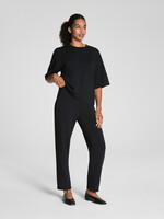 SPANX Very Black AirEssentials Slim Straight Pant