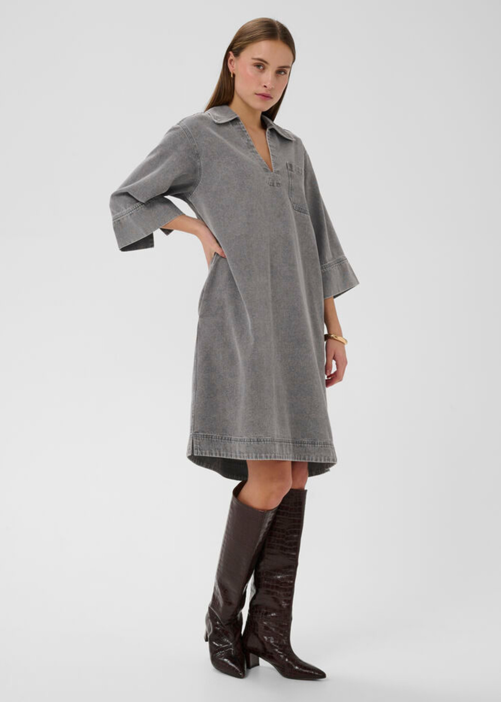 Soaked in Luxury Ninnia Annabeth Dress