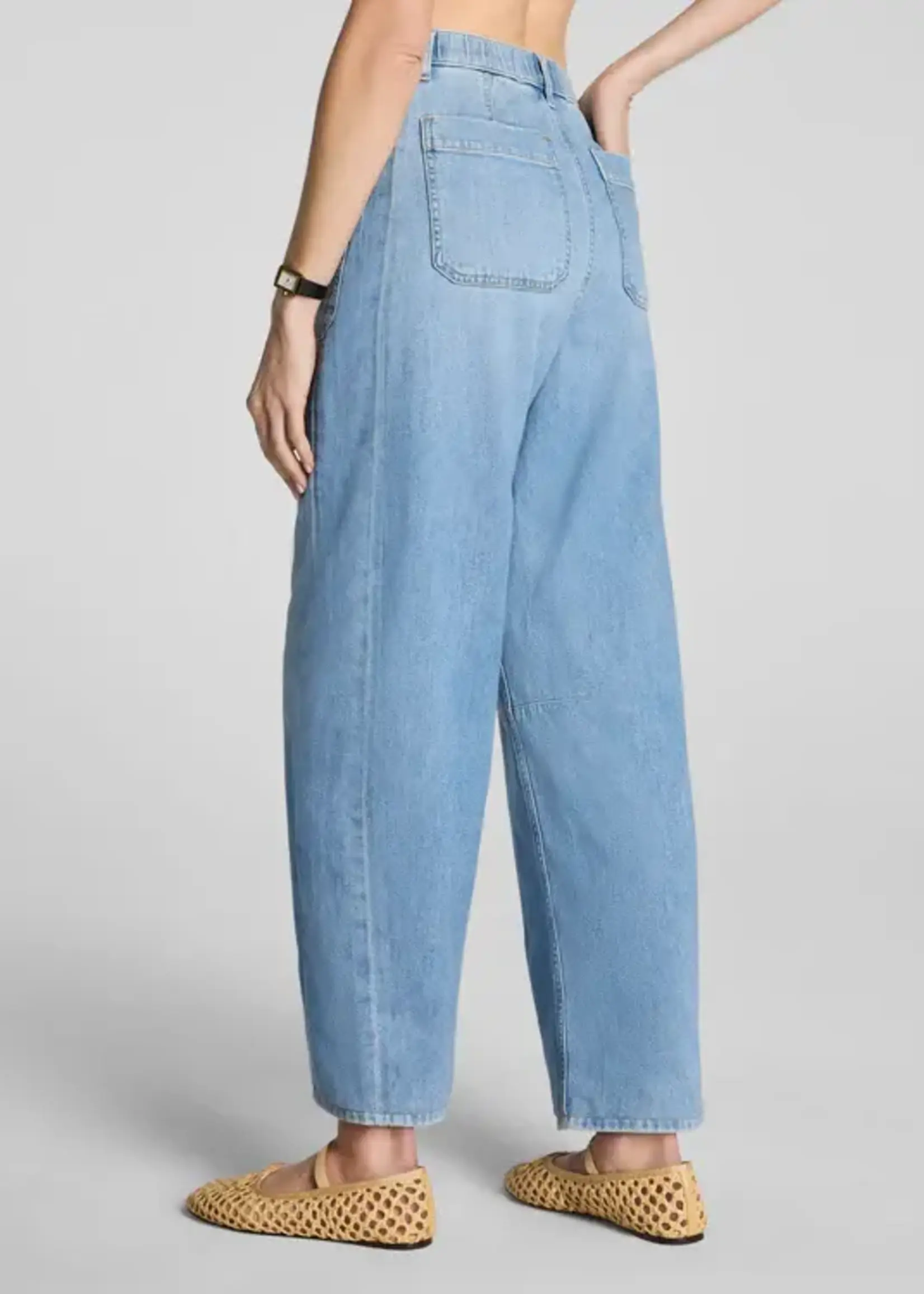 SPANX SPANXsupersmooth™ Authentic 360 Lightweight Utility Barrel Leg Jeans