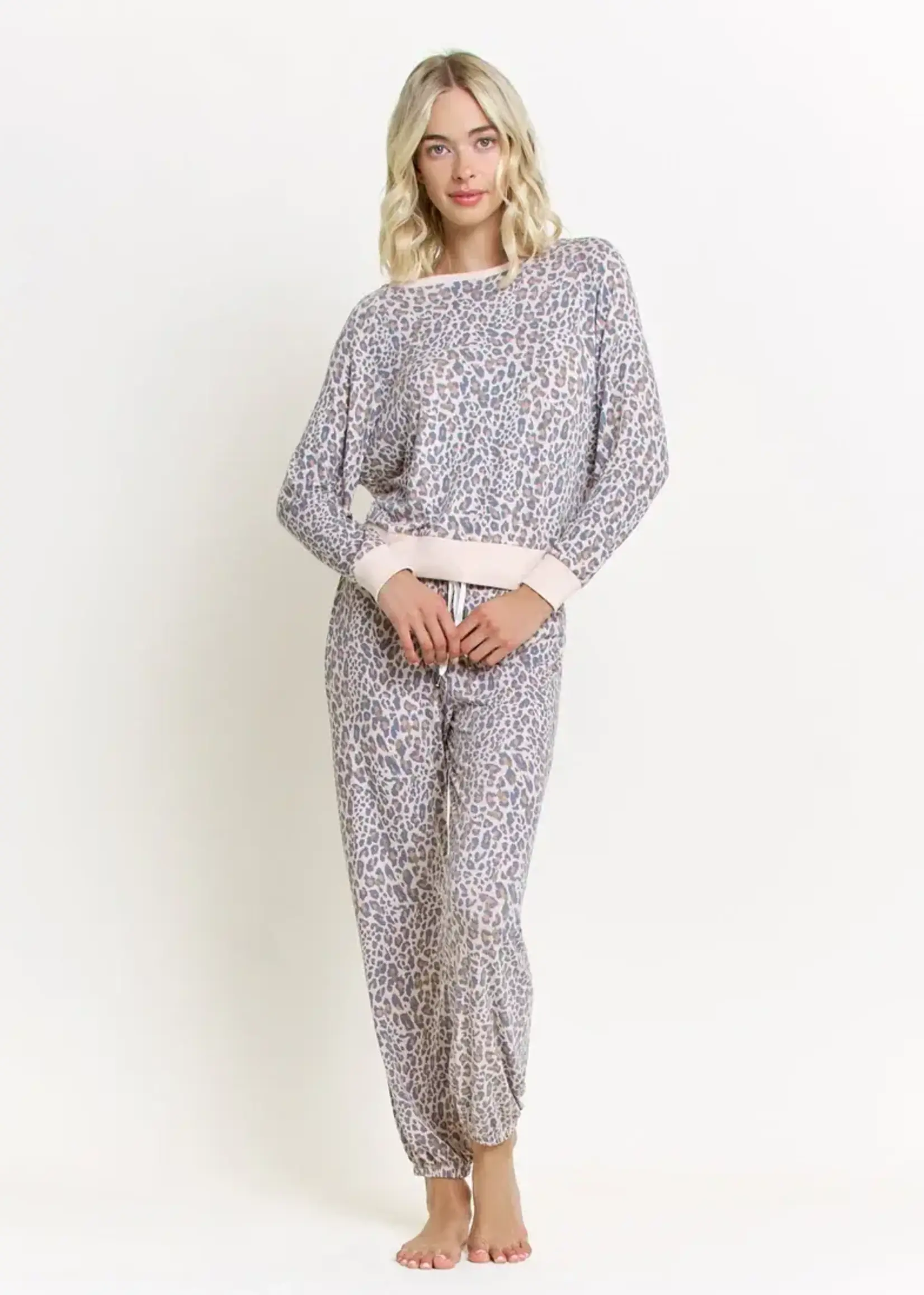 Honeydew Natural Leopard Star Seeker Lounge Set