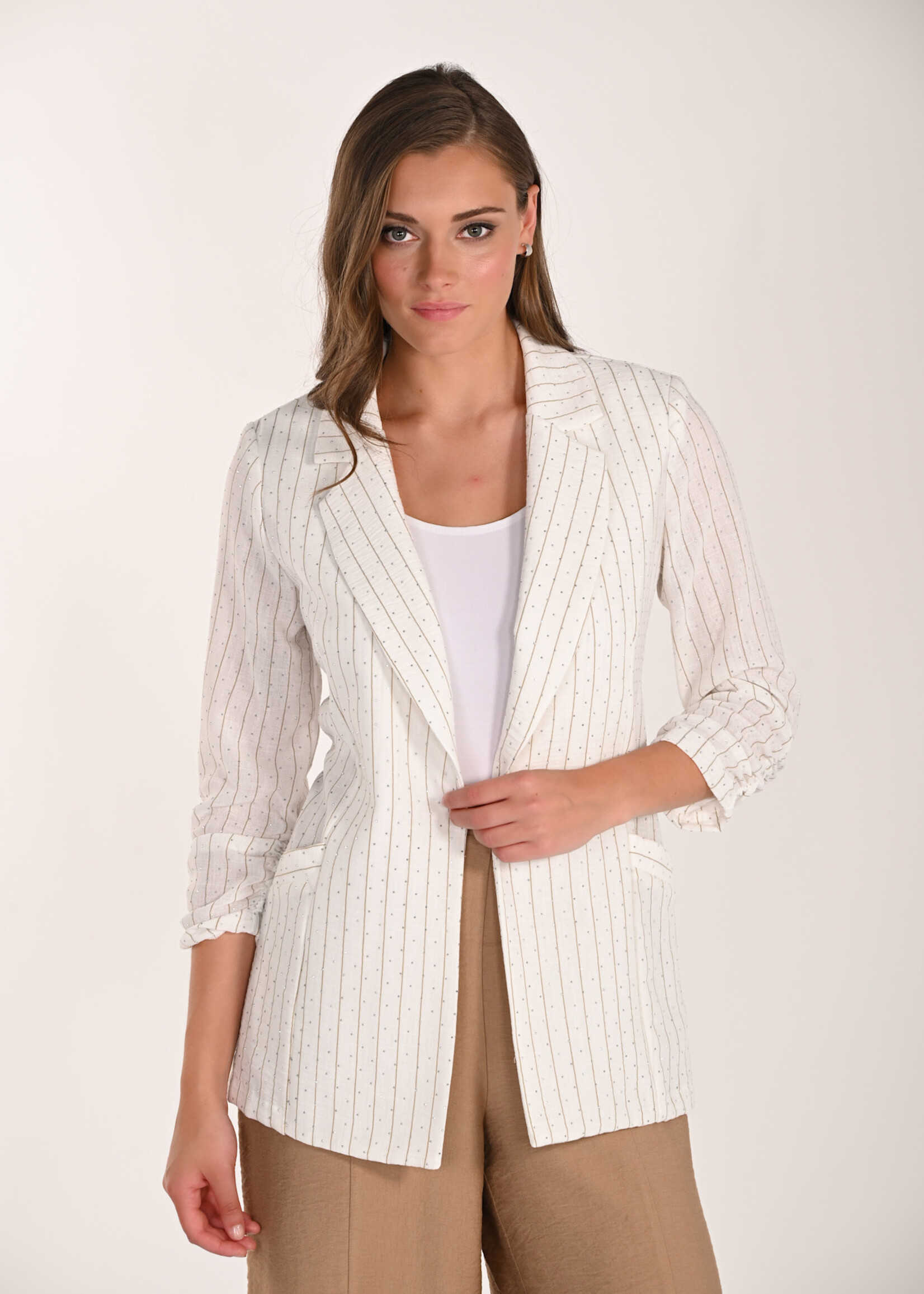 Frank Lyman Sparkle Blazer