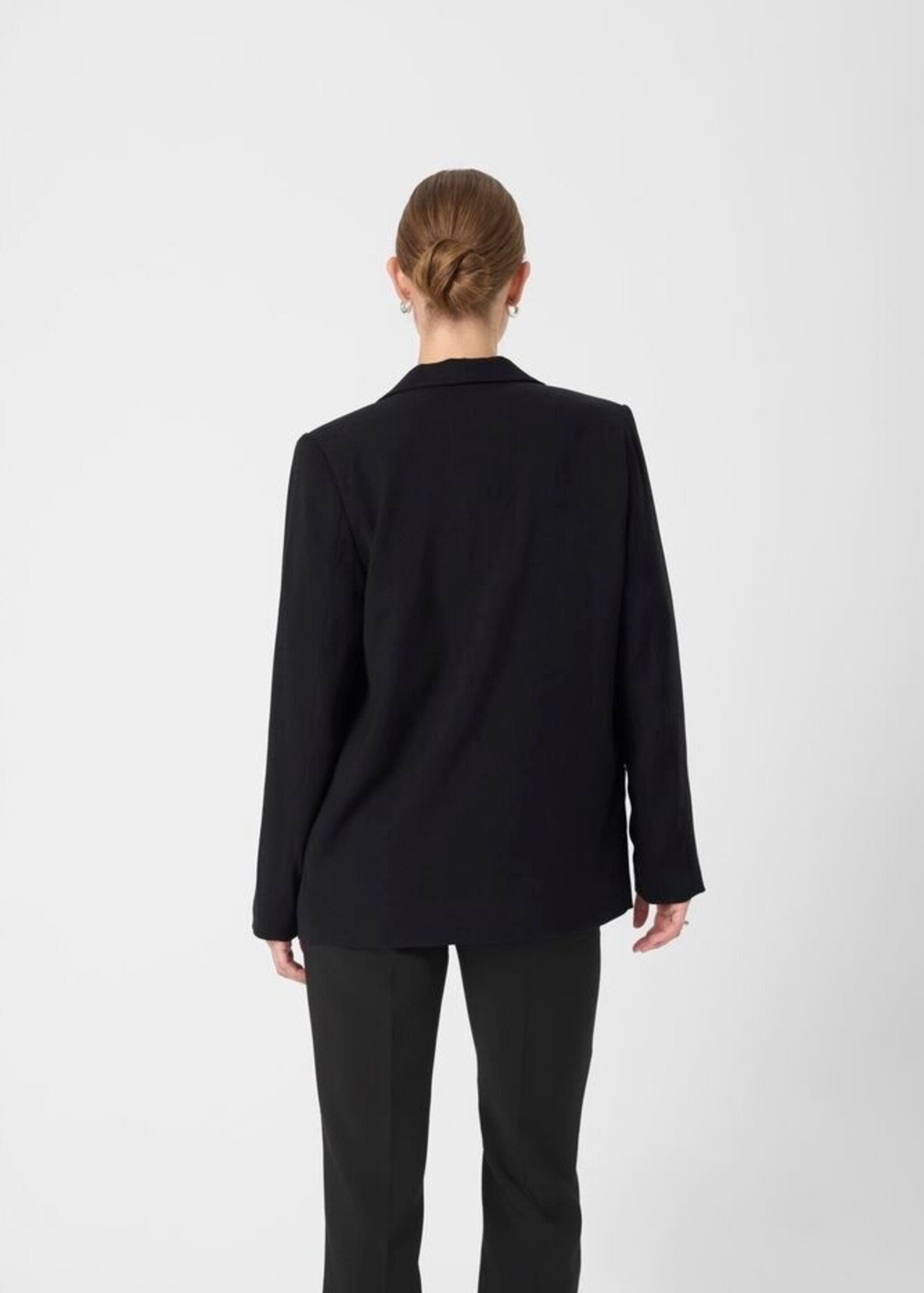 Soaked in Luxury Shirley Long Sleeve Blazer