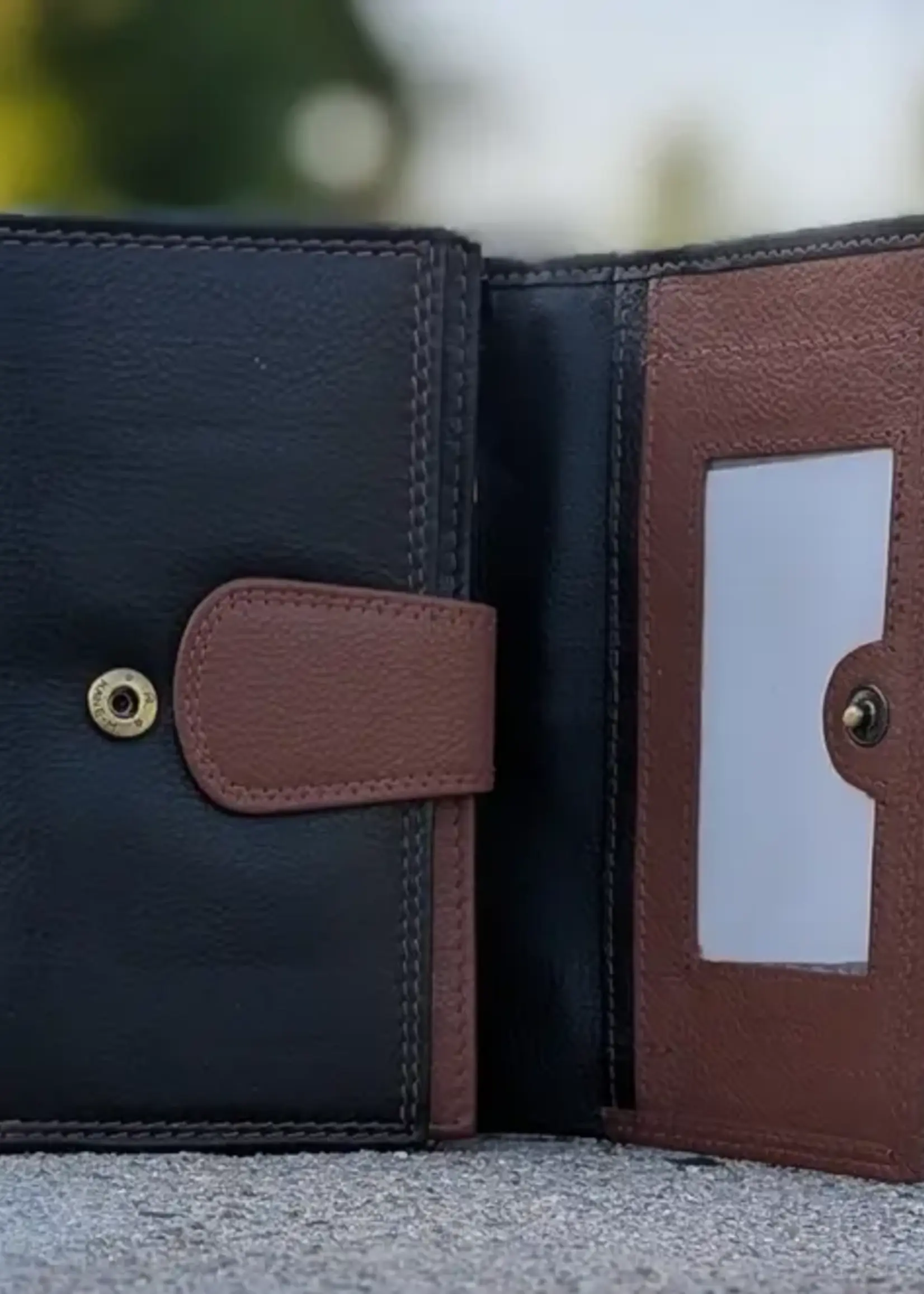 Alta Quero AQ 104 Leather RIFD Wallet