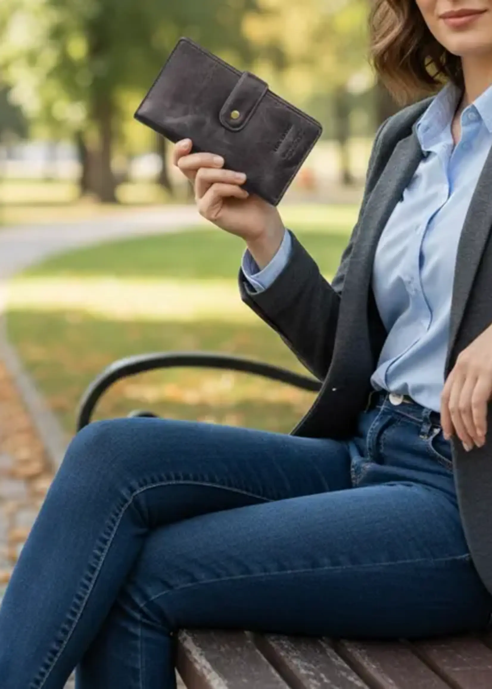 Alta Quero AQ 108 Leather RIFD Wallet
