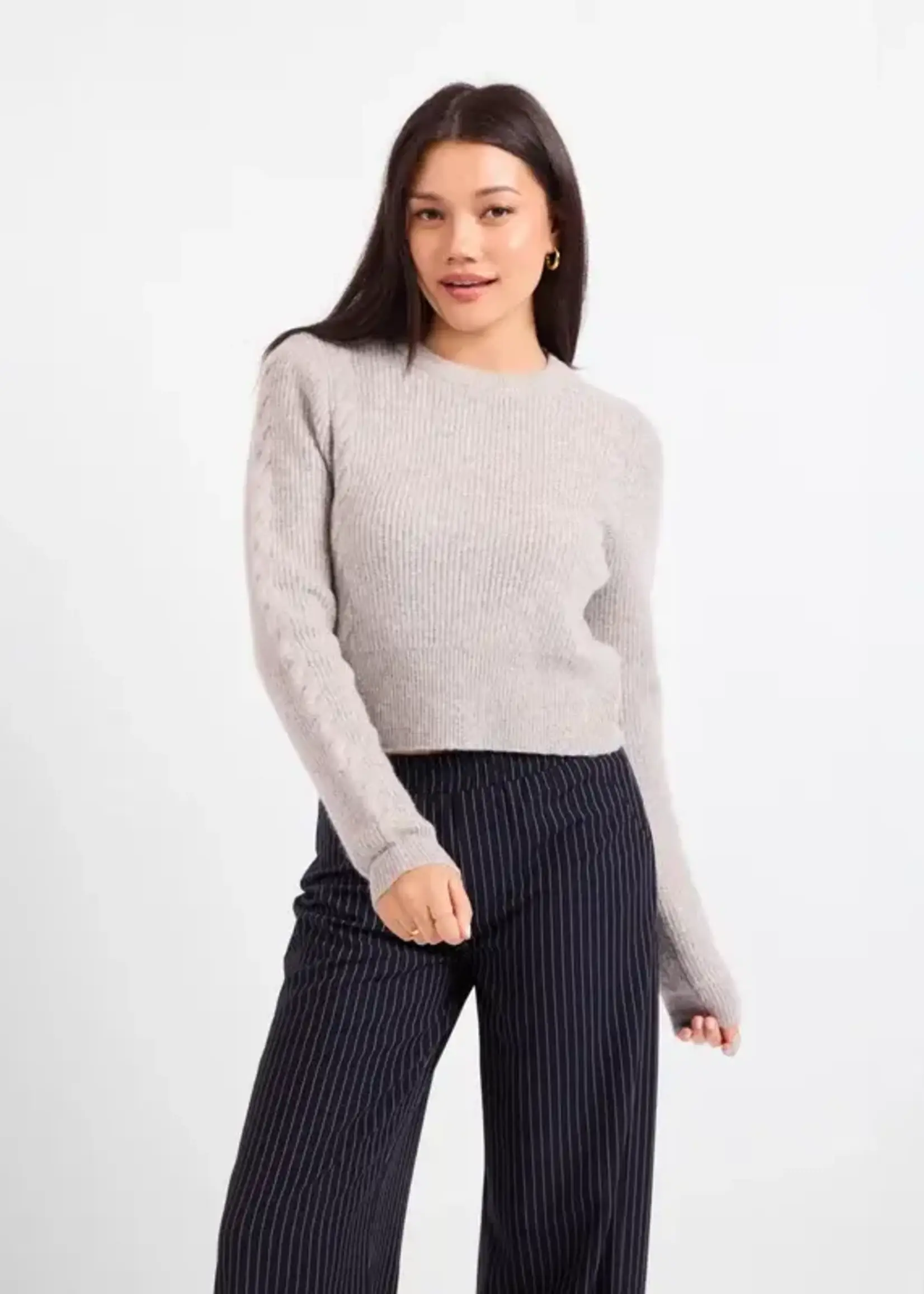Sadie & Sage Bree Cable Knit Sweater