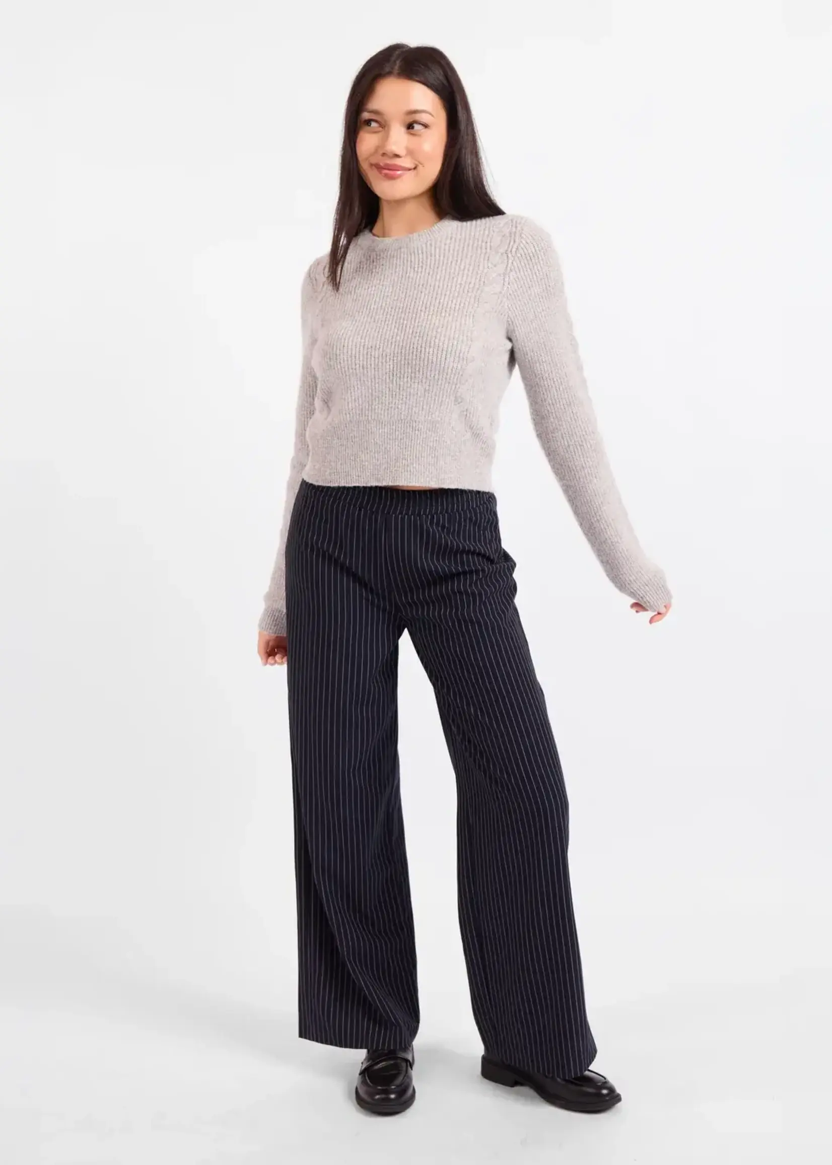 Sadie & Sage Bree Cable Knit Sweater