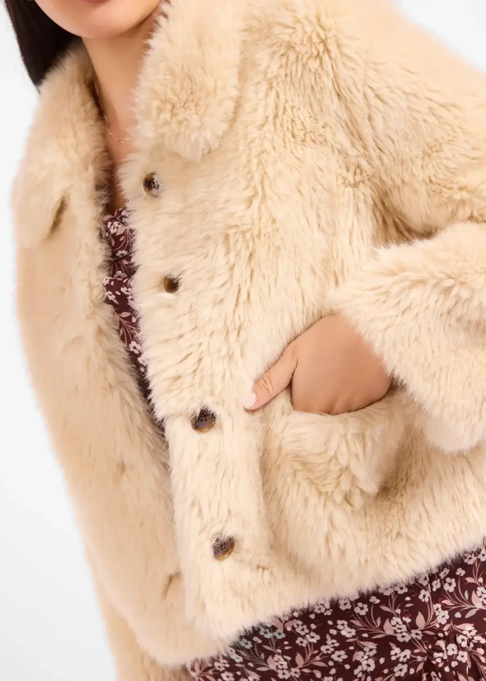 Sadie & Sage Calla Faux Fur Coat