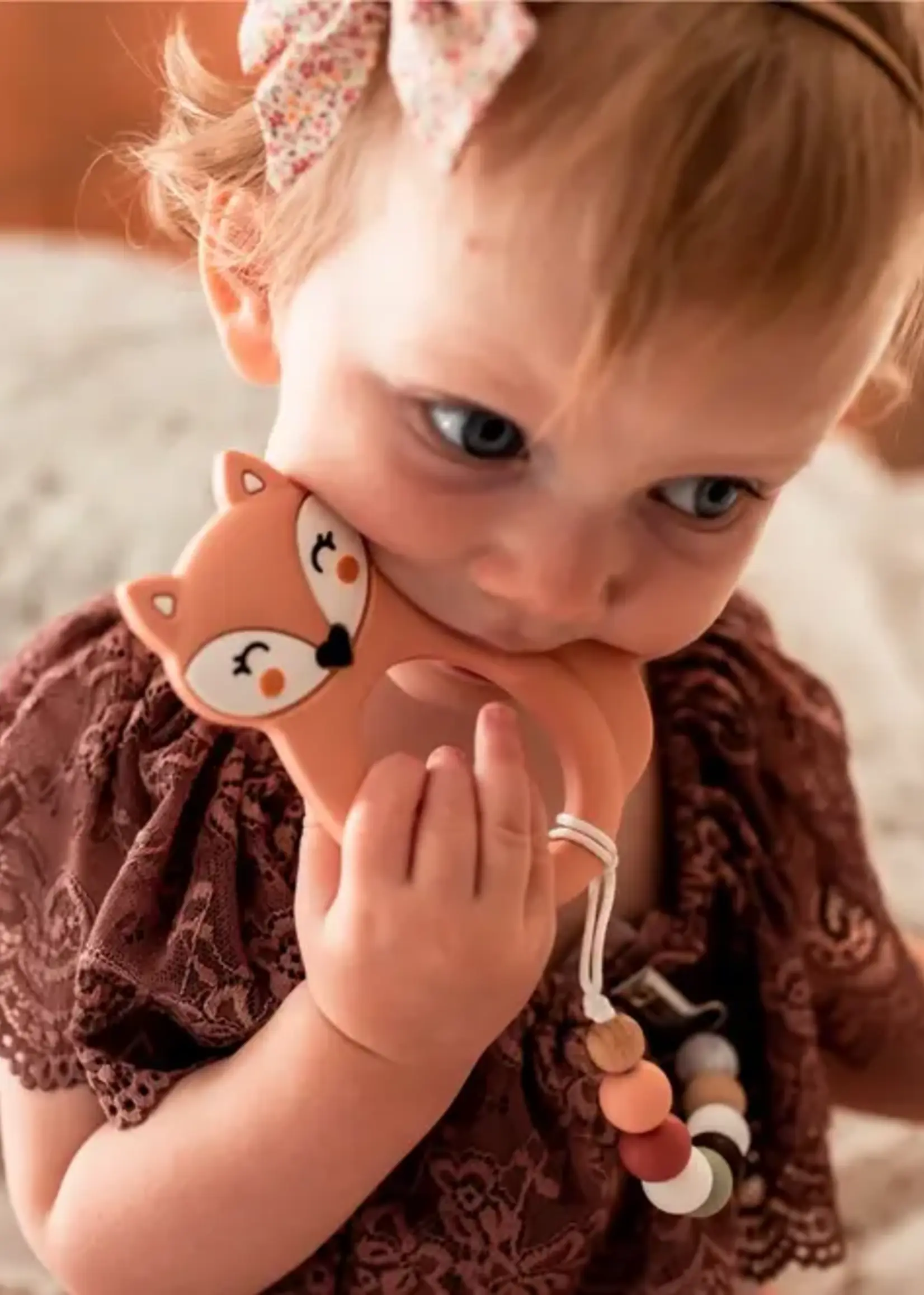 Little Cheeks FOX Teether & Clip
