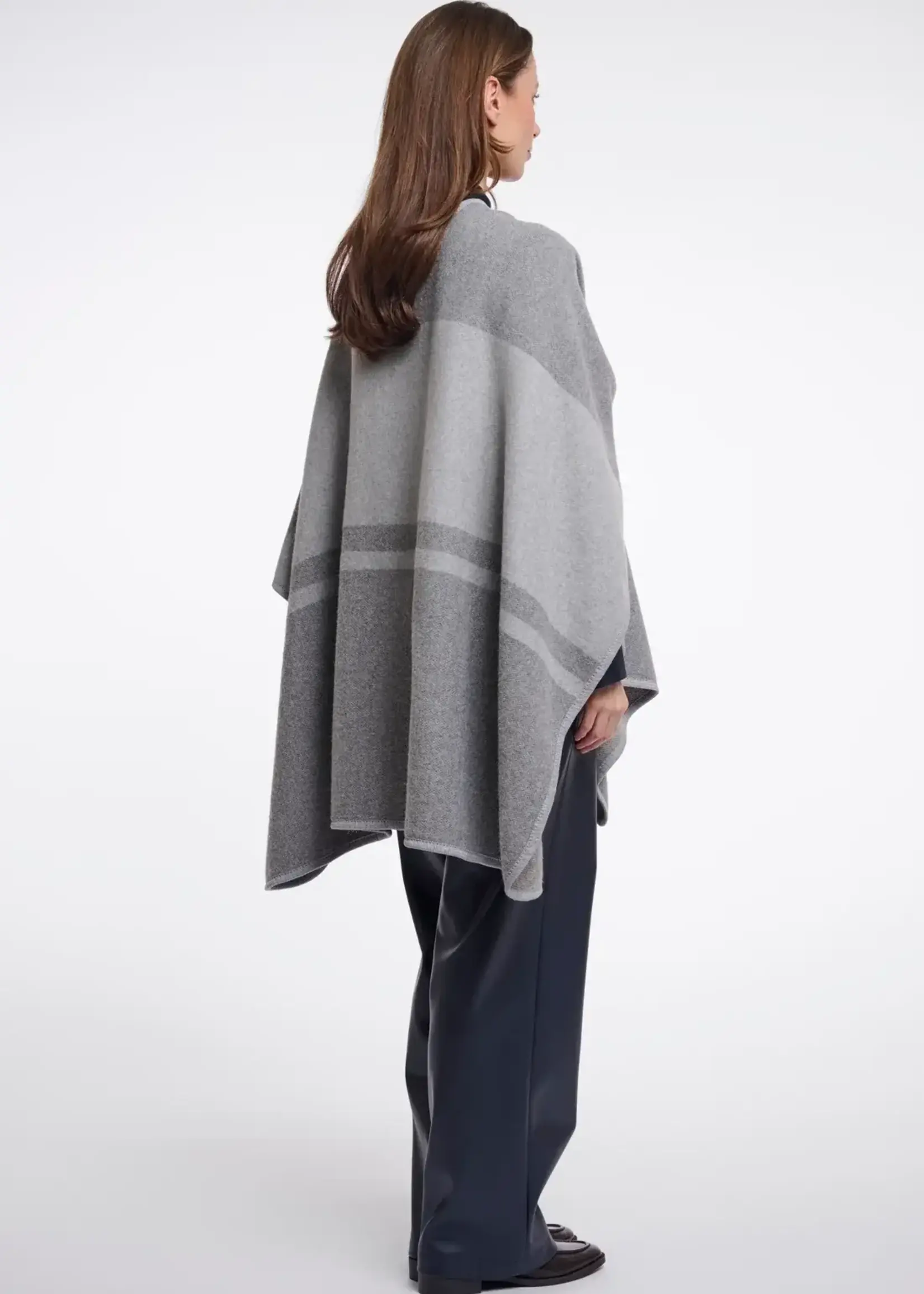 Rino & Pelle Levi Cape