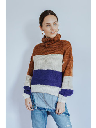 Z Supply ZT193139 The Cowl Neck Waffle Thermal Top in Champagne Mist