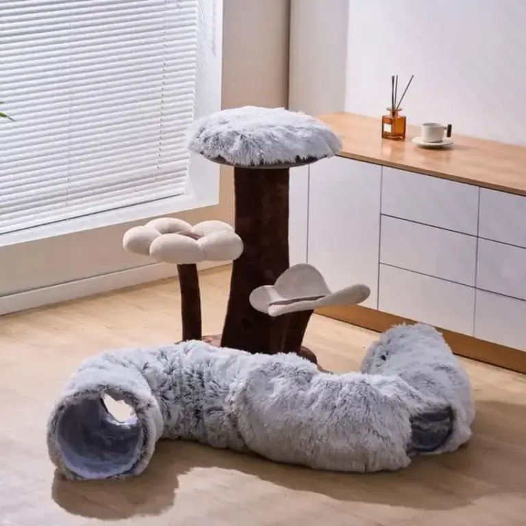 PetPals Group Petpals Khione Cat Tunnel Bed 2-in-1