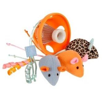 Worldwise Instincts Launch & Chase Toy Launcher w 3 Mice