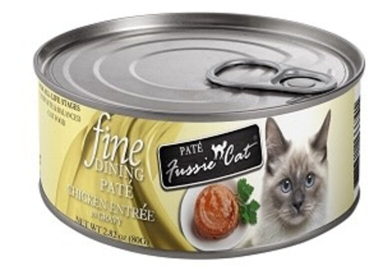 Fussie Cat Fussie Cat Fine Dining Pate Chicken Entree in Gravy 2.82 oz.