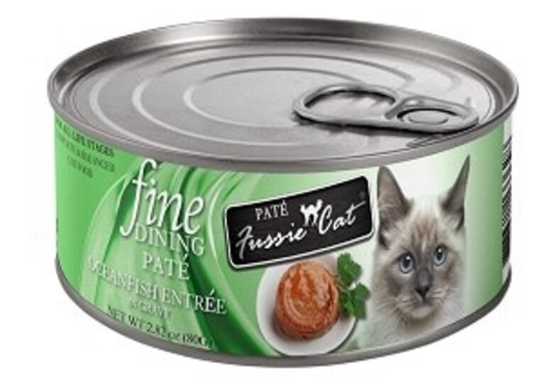 Fussie Cat Fussie Cat Fine Dining Pate Ocean Fish Entree in Gravy 2.82 oz.