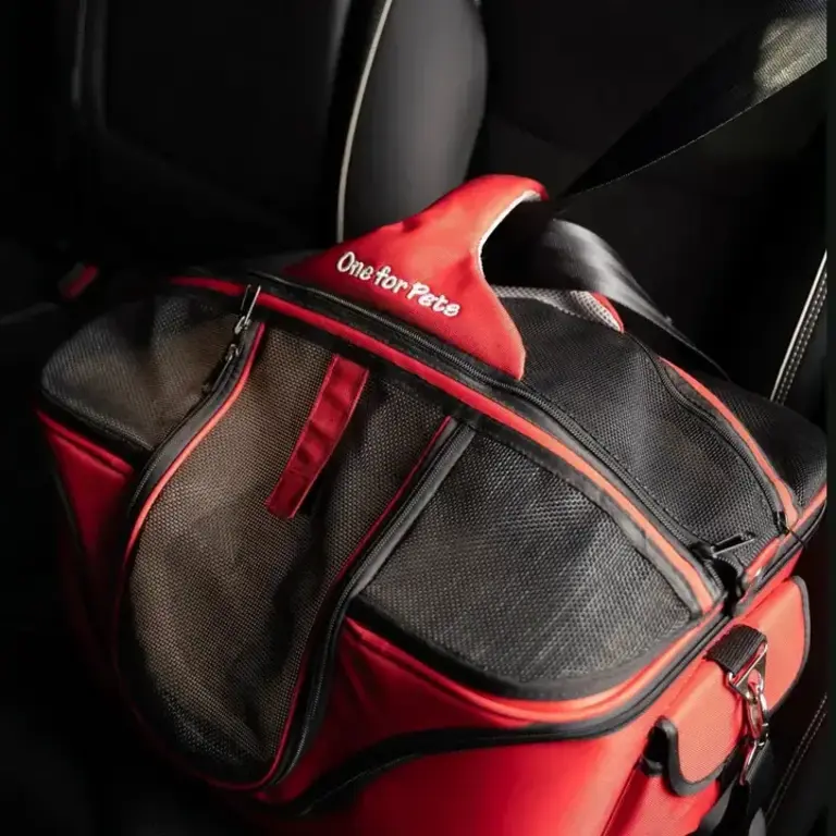 One For Pets The Deluxe Cozy Pet Carrier - Red